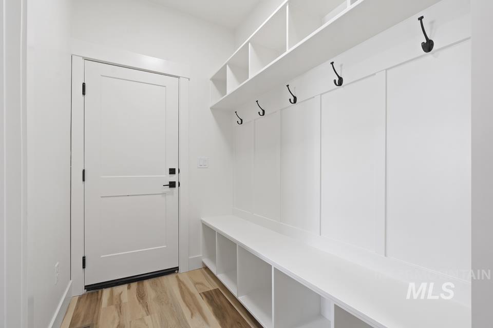 405 S Diesel Way, Boise, Idaho 83716, 4 Bedrooms, 2.5 Bathrooms, Residential For Sale, Price $629,999,MLS 98962075