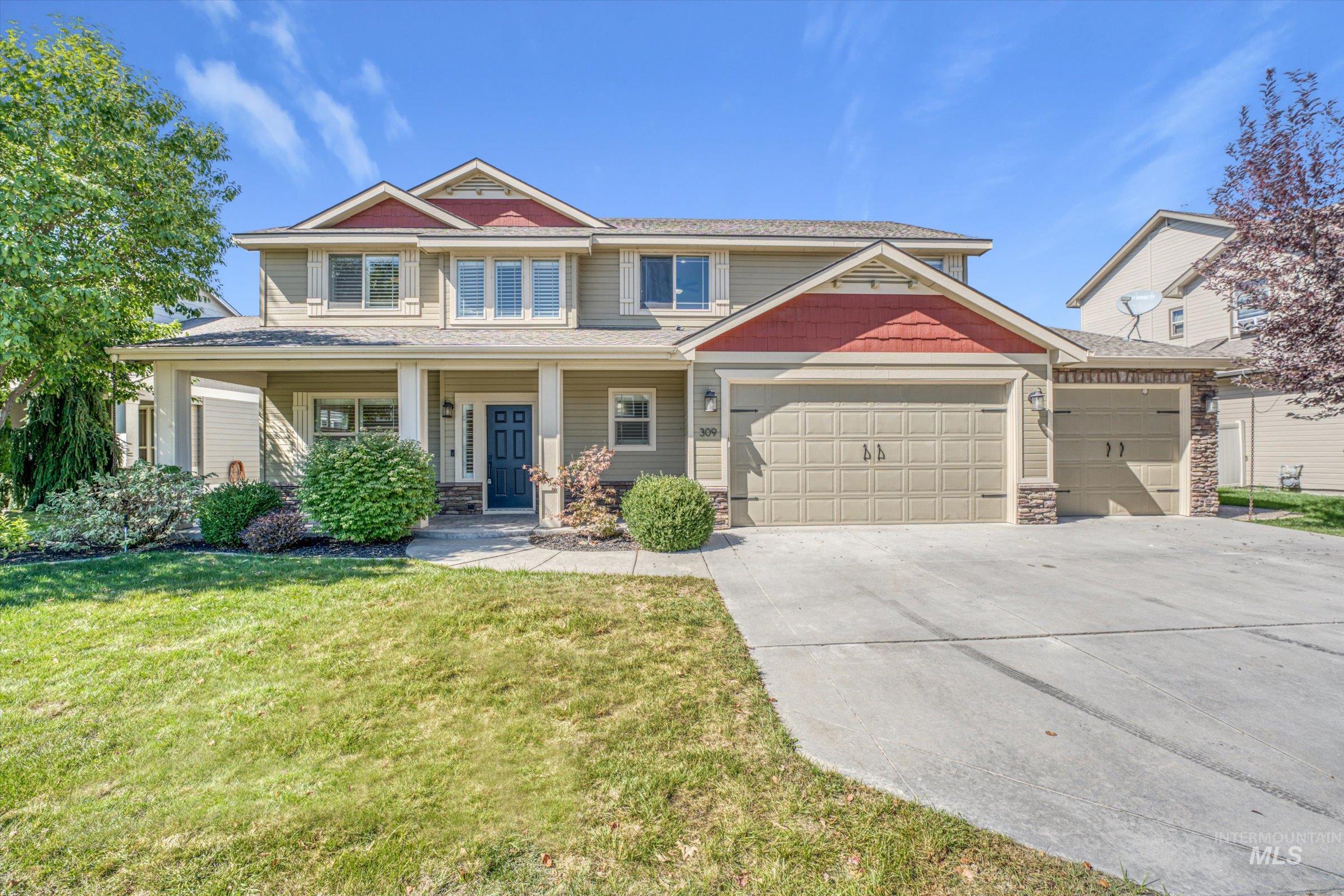 309 S Fernan Lake Way, Star, Idaho 83669, 4 Bedrooms, 2.5 Bathrooms, Residential For Sale, Price $582,400,MLS 98962078