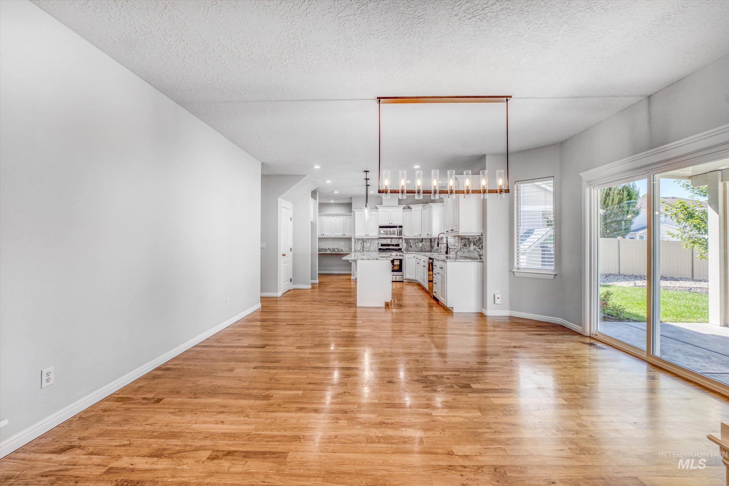 309 S Fernan Lake Way, Star, Idaho 83669, 4 Bedrooms, 2.5 Bathrooms, Residential For Sale, Price $582,400,MLS 98962078