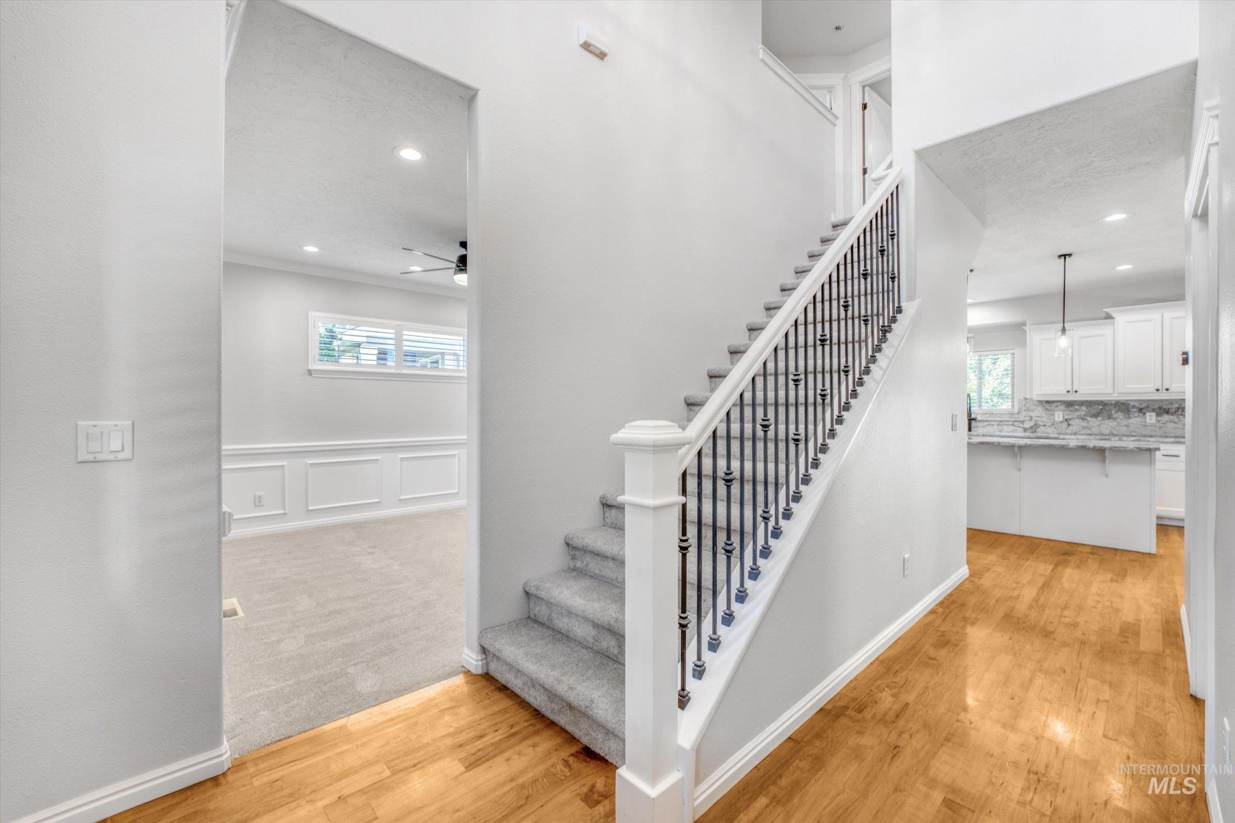 309 S Fernan Lake Way, Star, Idaho 83669, 4 Bedrooms, 2.5 Bathrooms, Residential For Sale, Price $582,400,MLS 98962078