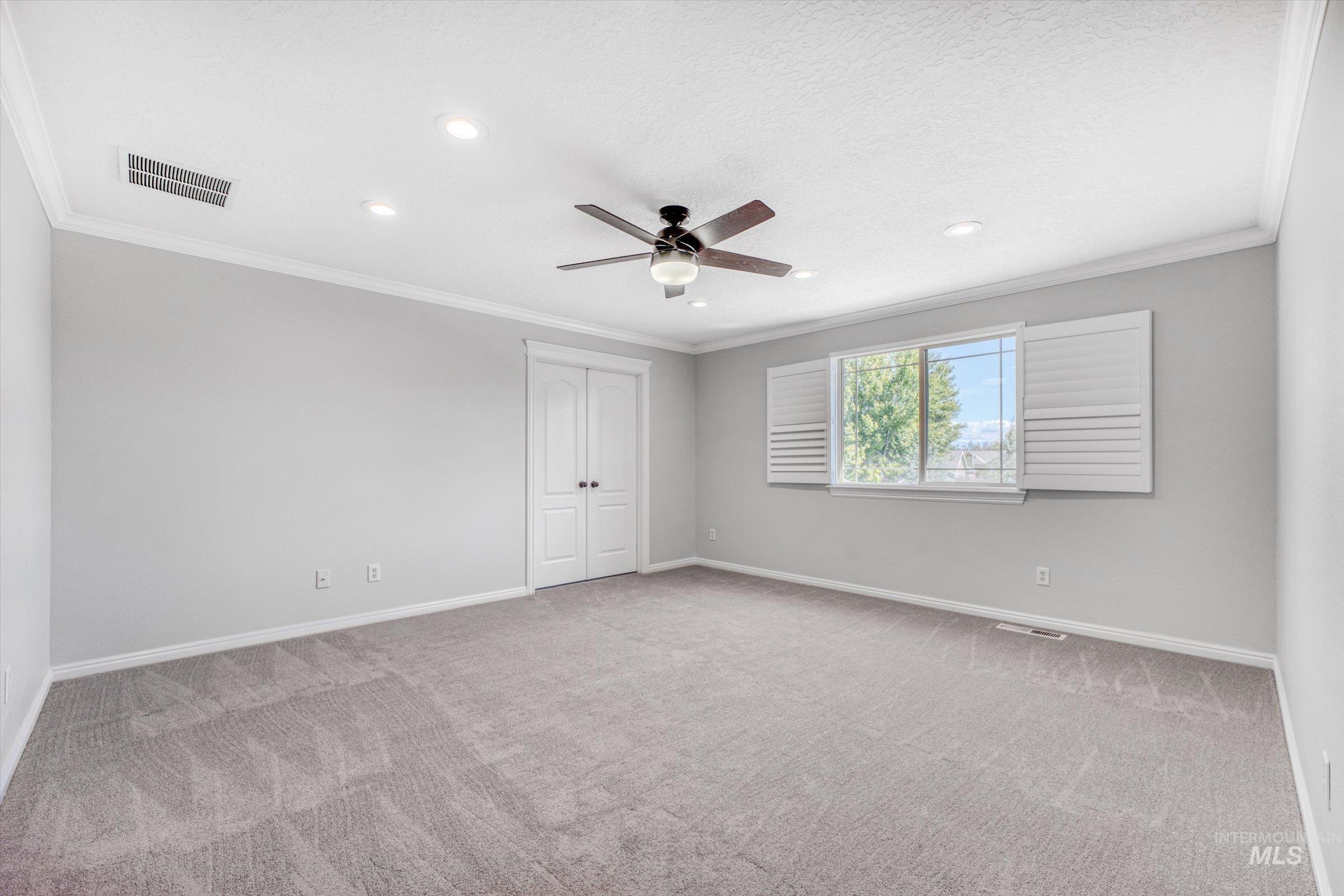 309 S Fernan Lake Way, Star, Idaho 83669, 4 Bedrooms, 2.5 Bathrooms, Residential For Sale, Price $582,400,MLS 98962078