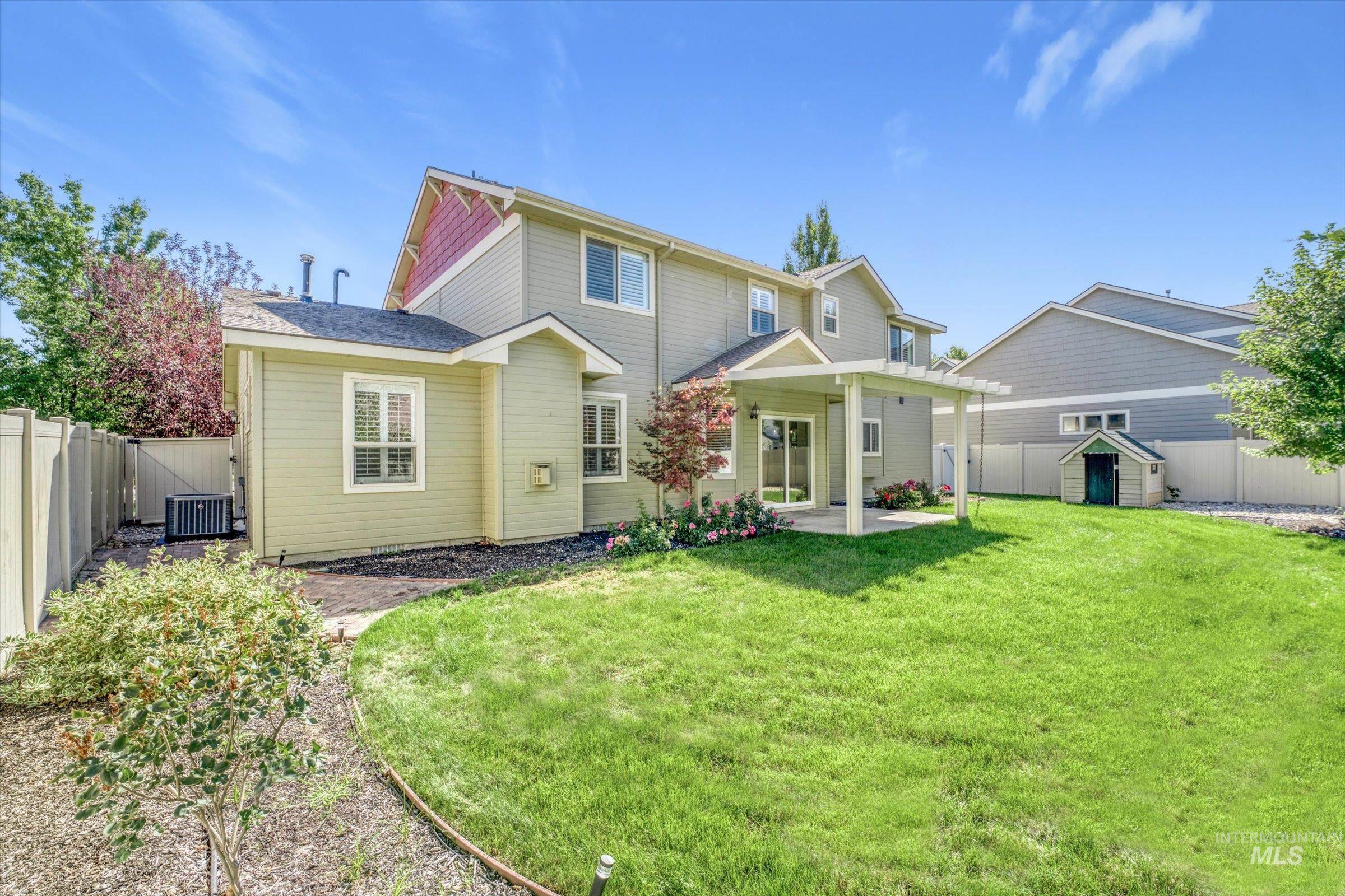 309 S Fernan Lake Way, Star, Idaho 83669, 4 Bedrooms, 2.5 Bathrooms, Residential For Sale, Price $582,400,MLS 98962078