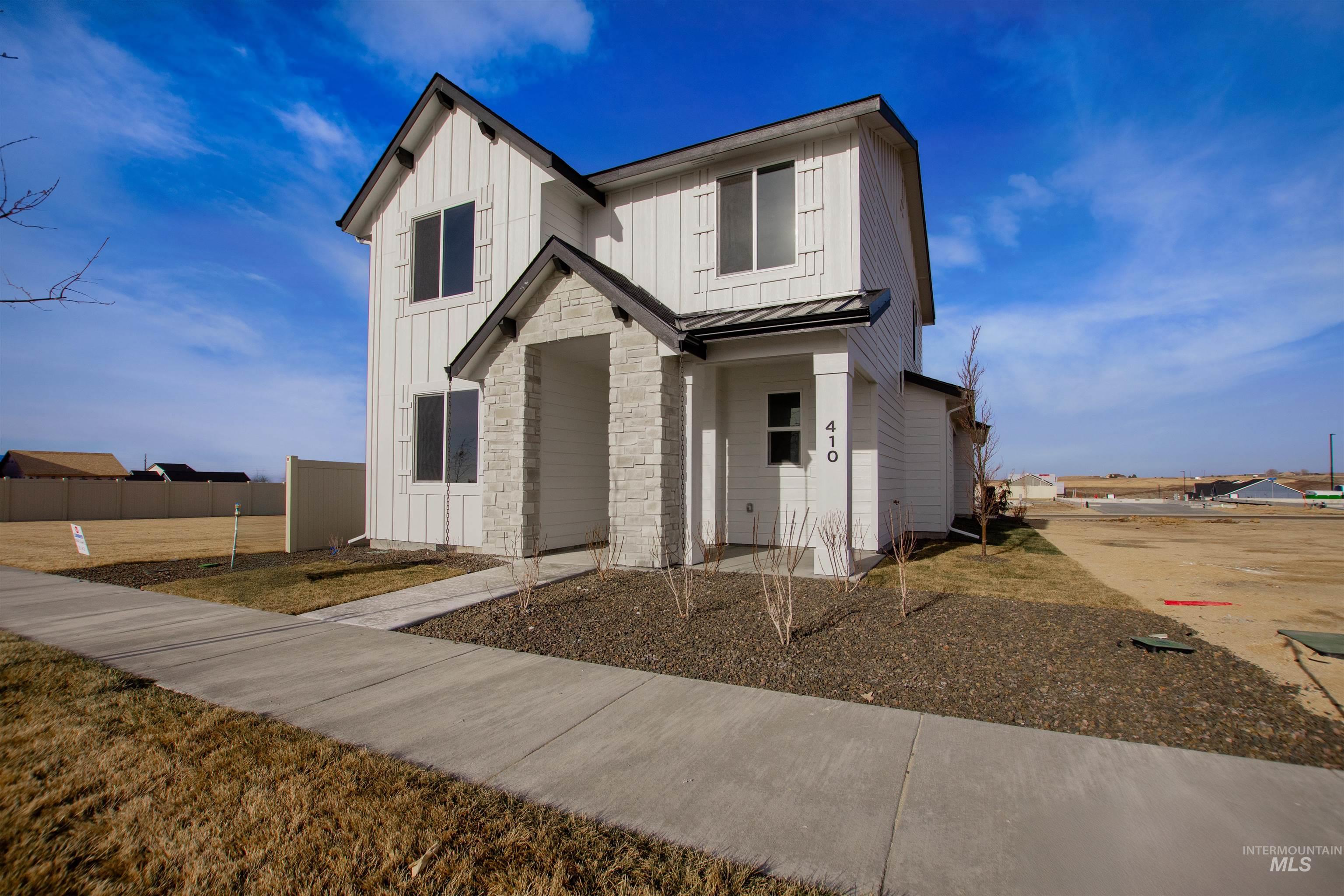 410 Mayfield Springs Blvd, Boise, Idaho 83716, 4 Bedrooms, 2.5 Bathrooms, Residential For Sale, Price $499,999,MLS 98962081