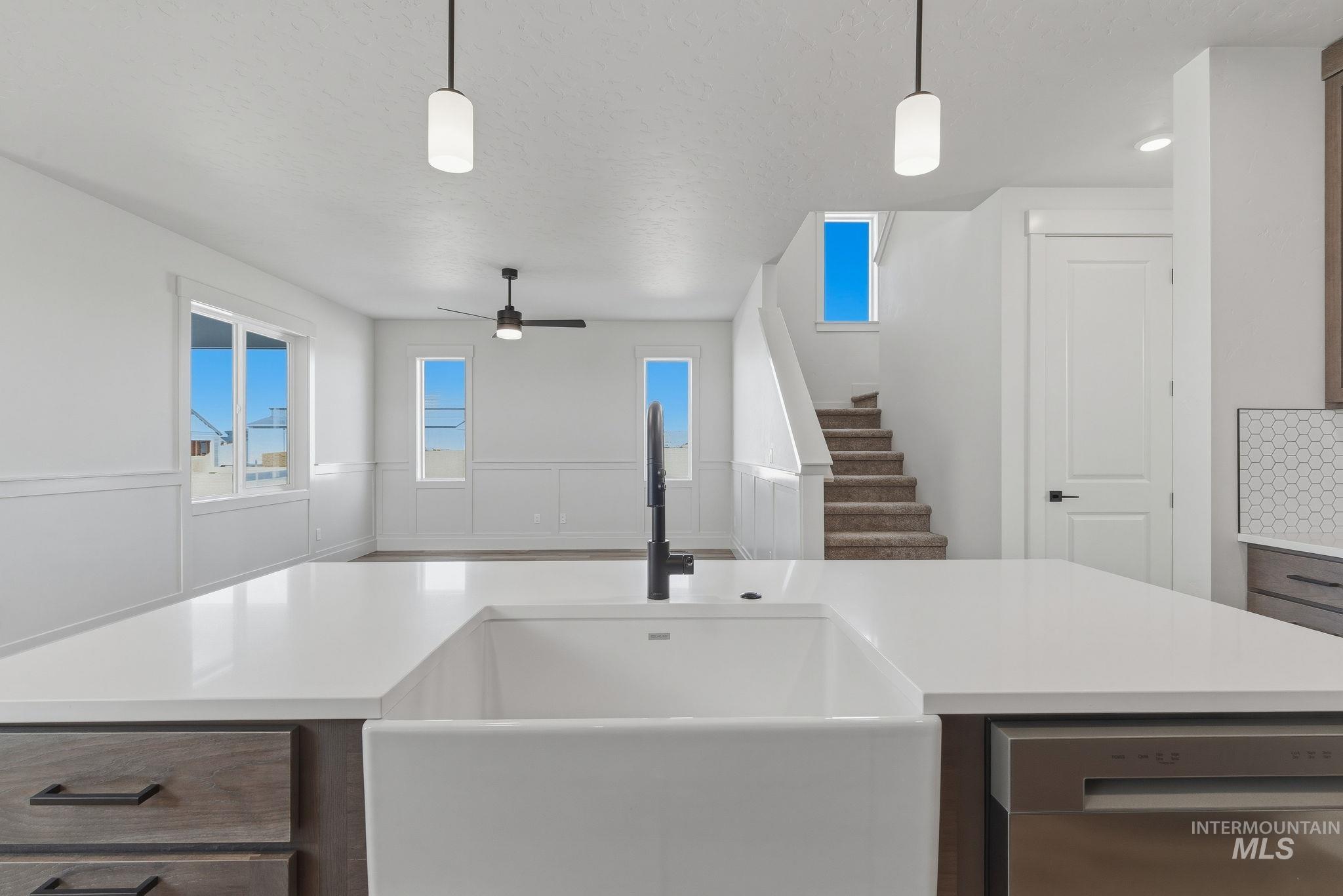 410 Mayfield Springs Blvd, Boise, Idaho 83716, 4 Bedrooms, 2.5 Bathrooms, Residential For Sale, Price $448,000, 98962081