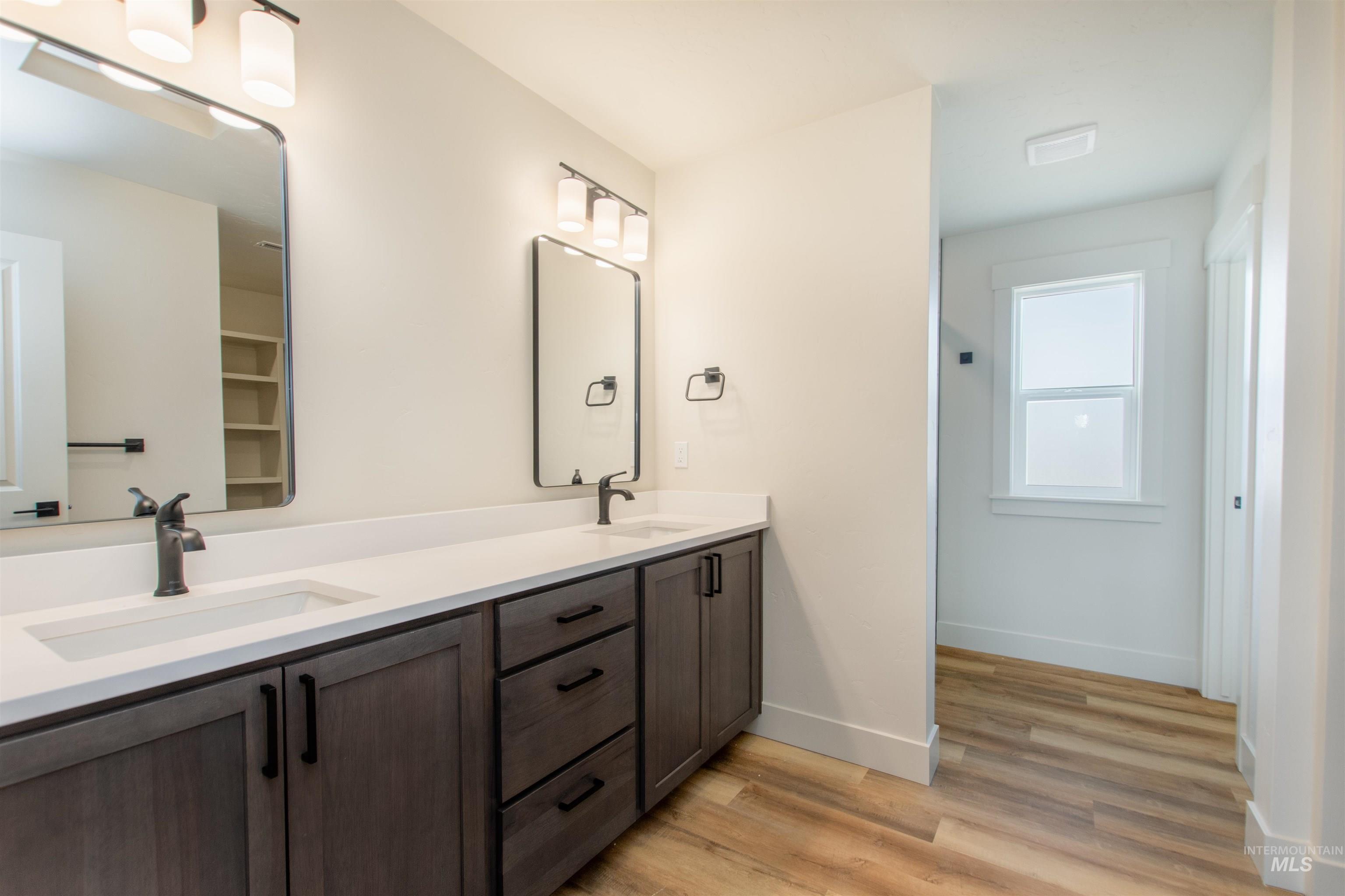 410 Mayfield Springs Blvd, Boise, Idaho 83716, 4 Bedrooms, 2.5 Bathrooms, Residential For Sale, Price $460,000, 98962081