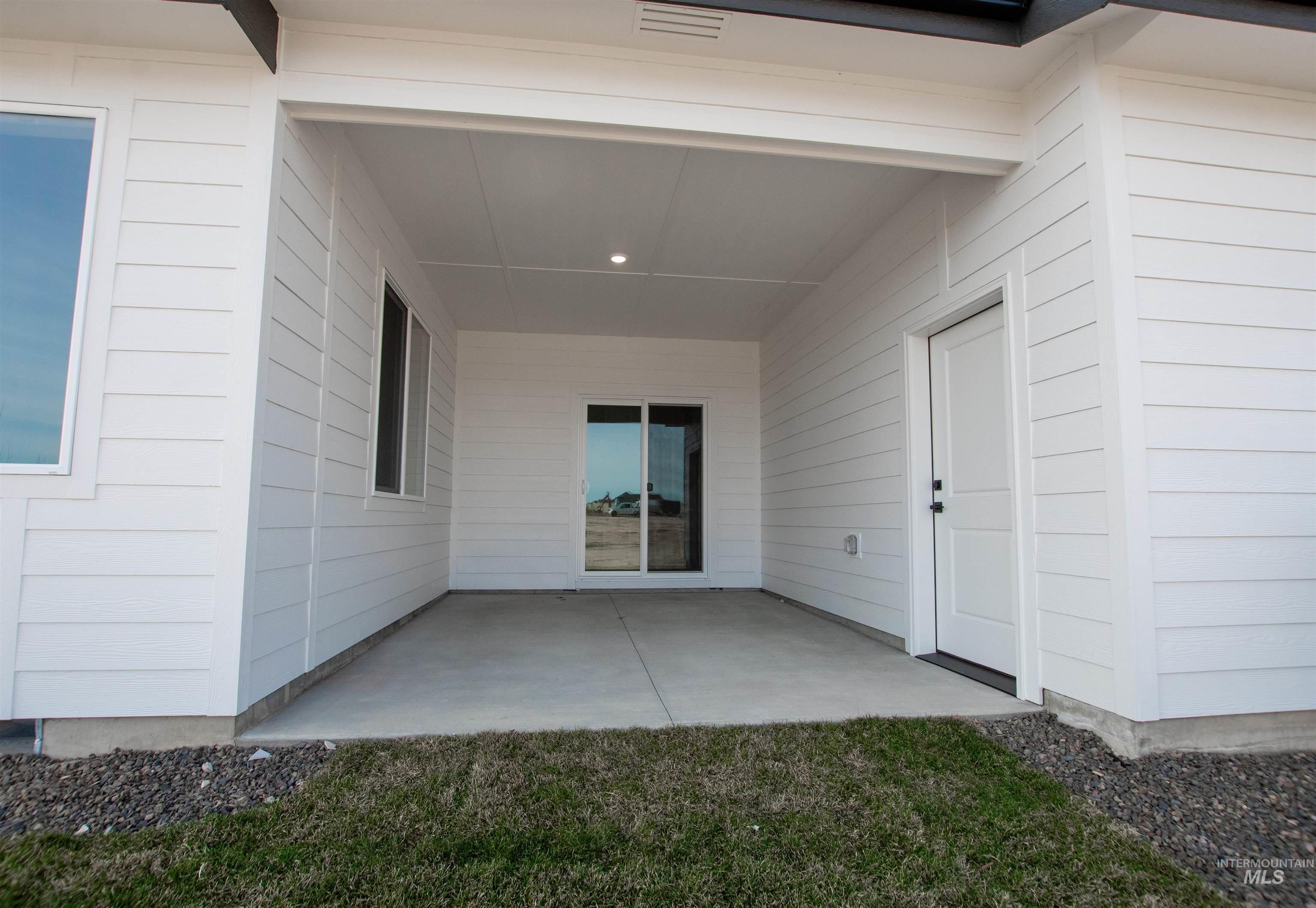 410 Mayfield Springs Blvd, Boise, Idaho 83716, 4 Bedrooms, 2.5 Bathrooms, Residential For Sale, Price $460,000, 98962081