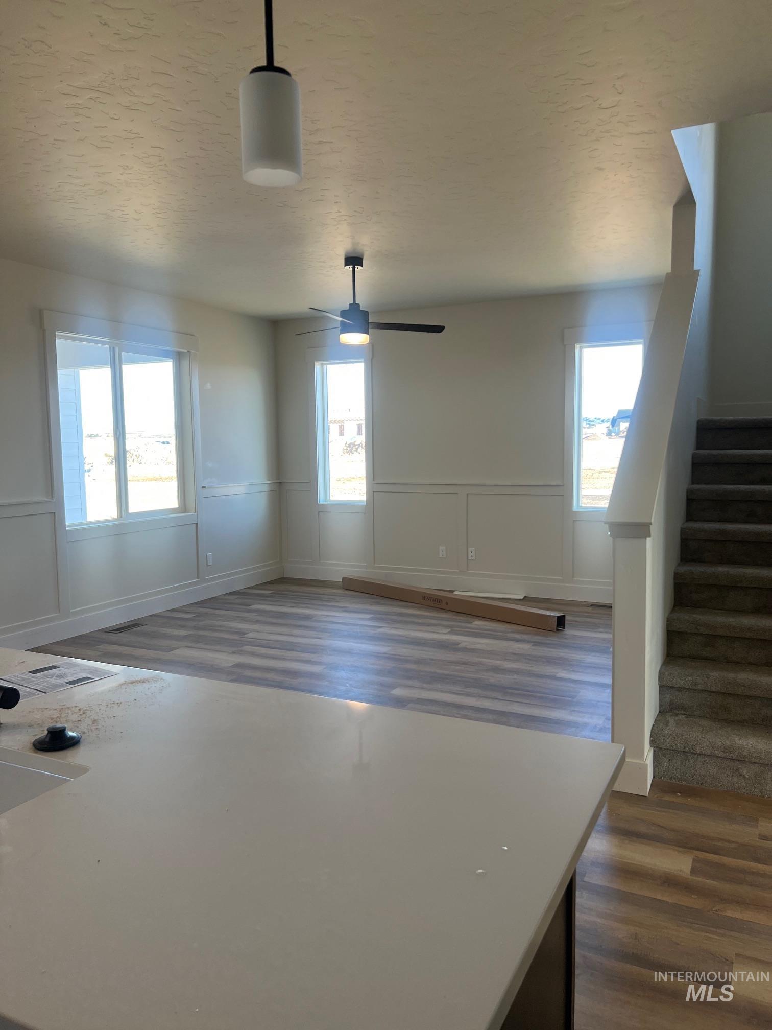 410 Mayfield Springs Blvd, Boise, Idaho 83716, 4 Bedrooms, 2.5 Bathrooms, Residential For Sale, Price $499,999,MLS 98962081