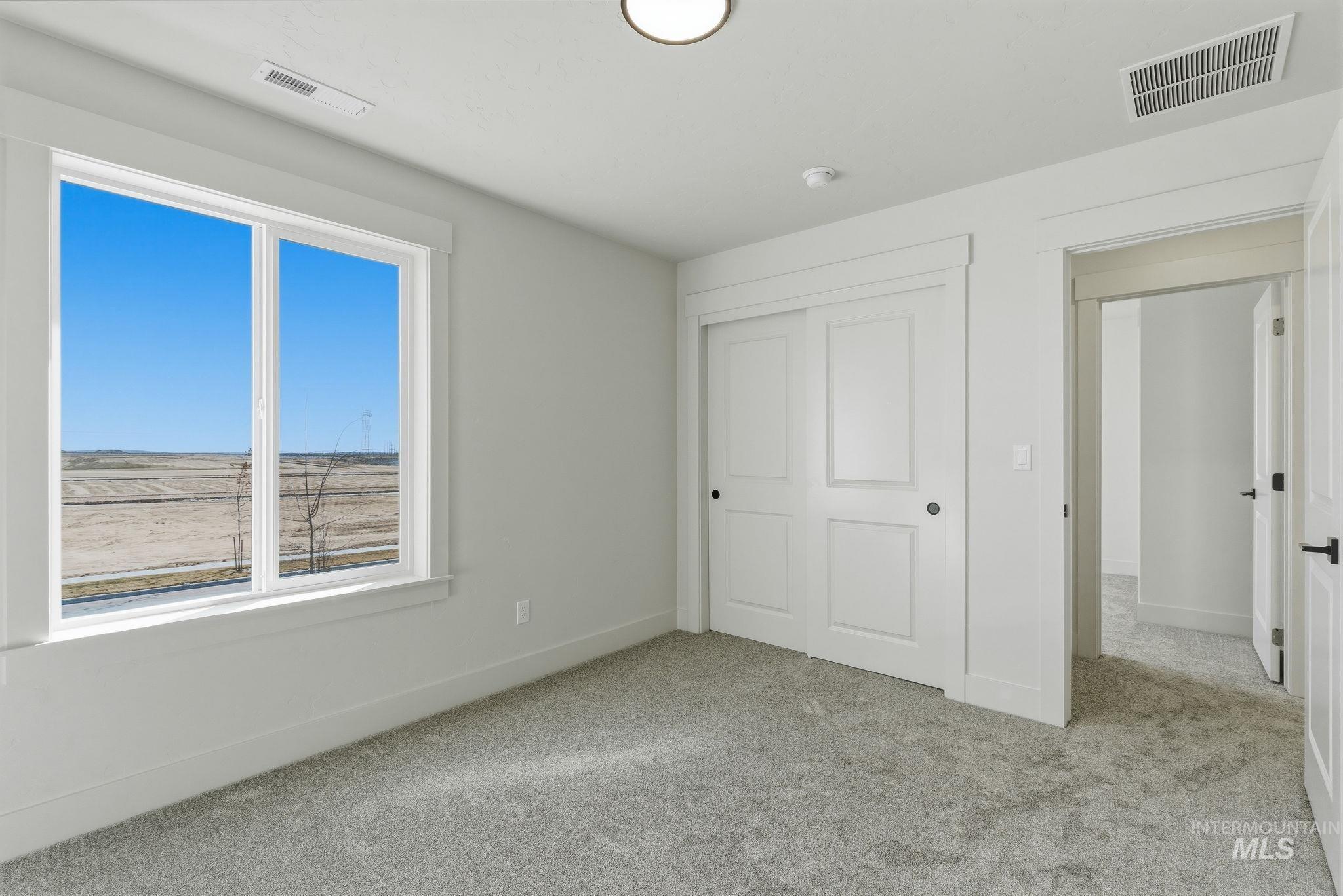 410 Mayfield Springs Blvd, Boise, Idaho 83716, 4 Bedrooms, 2.5 Bathrooms, Residential For Sale, Price $448,000, 98962081