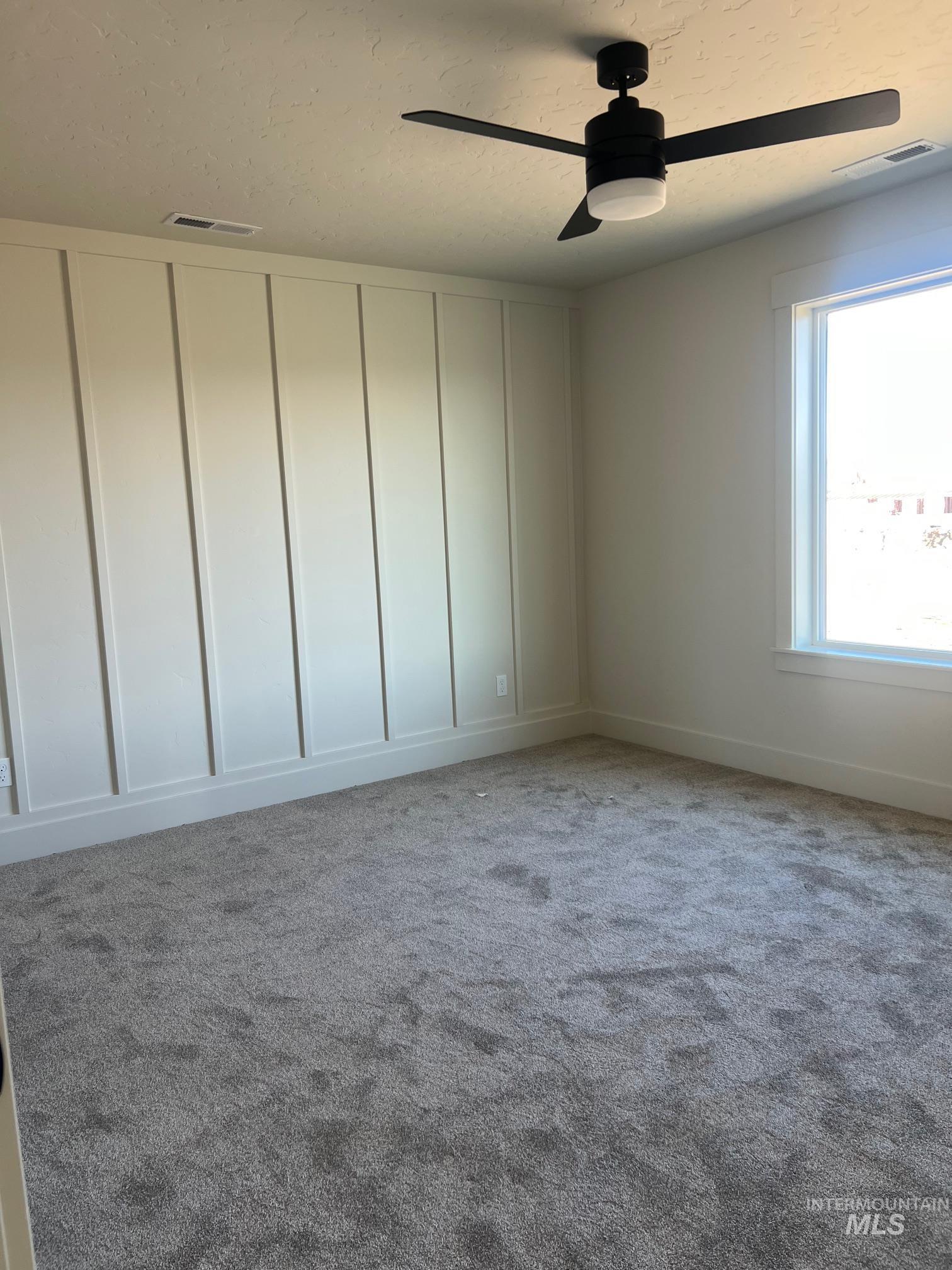 410 Mayfield Springs Blvd, Boise, Idaho 83716, 4 Bedrooms, 2.5 Bathrooms, Residential For Sale, Price $499,999,MLS 98962081