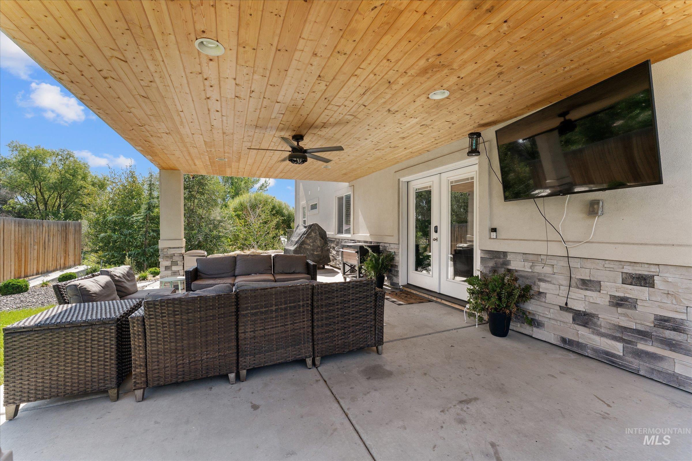 5855 Joe Ln, Nampa, Idaho 83687, 5 Bedrooms, 5 Bathrooms, Residential For Sale, Price $1,650,000,MLS 98962109