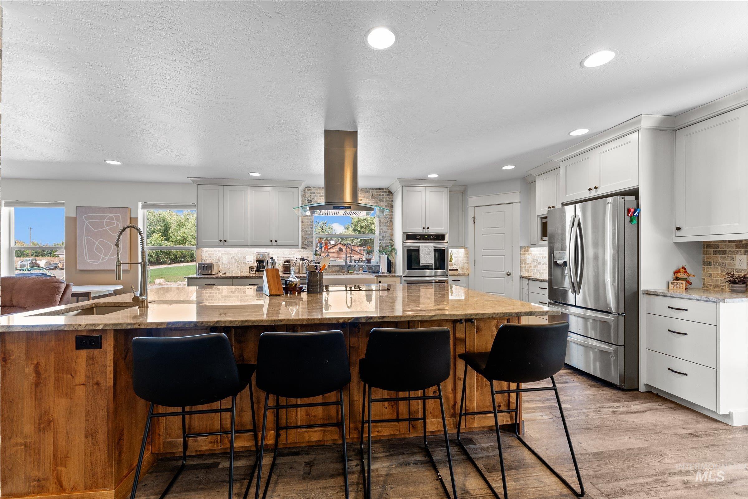 5855 Joe Ln, Nampa, Idaho 83687, 5 Bedrooms, 5 Bathrooms, Residential For Sale, Price $1,650,000,MLS 98962109