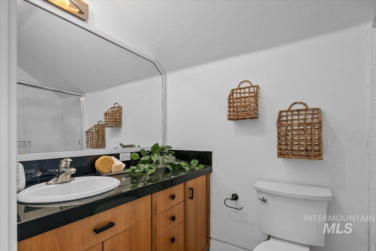 4154 W Morgan Creek Ct, Eagle, Idaho 83616, 6 Bedrooms, 5.5 Bathrooms, Residential For Sale, Price $1,899,000, 98962117