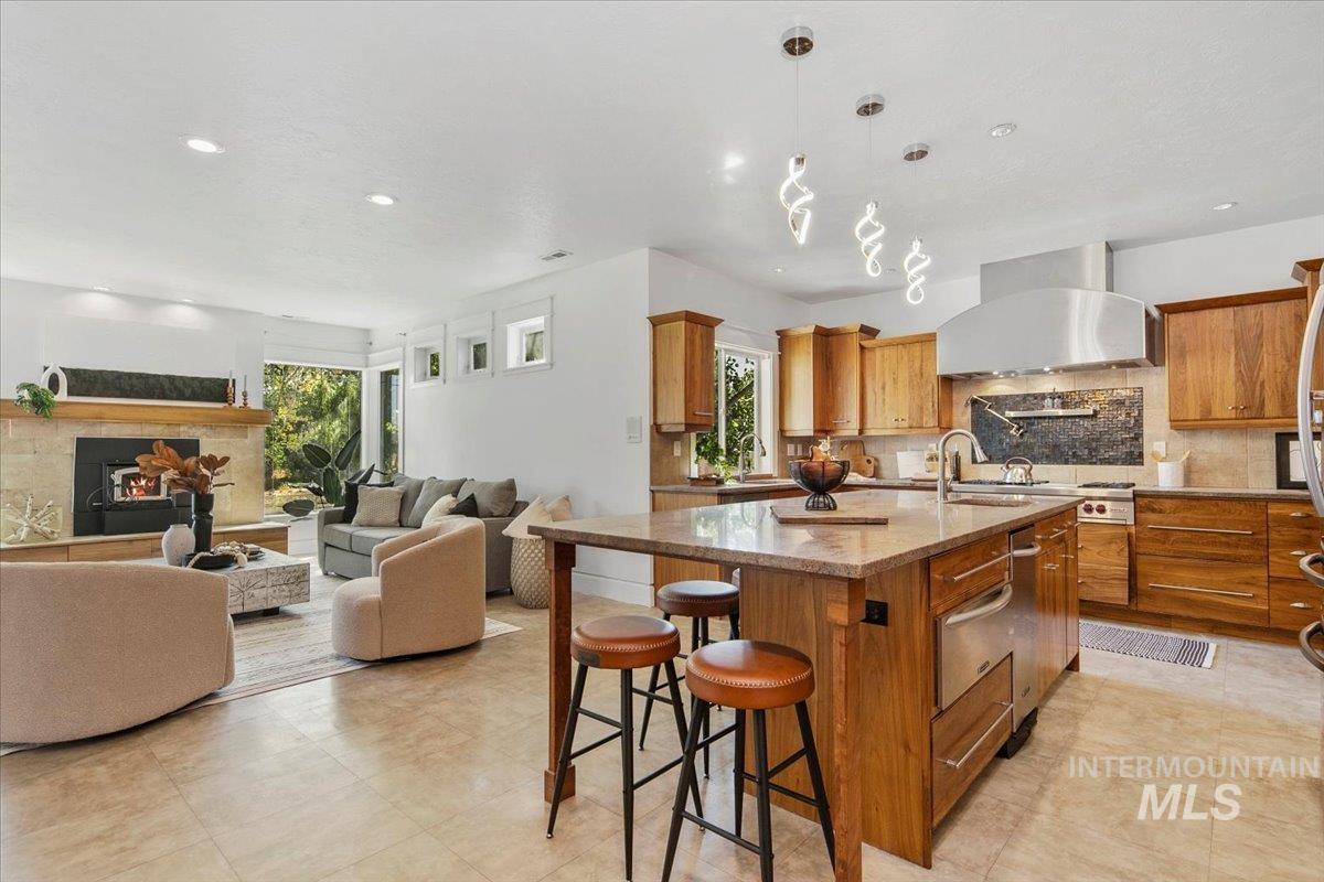 4154 W Morgan Creek Ct, Eagle, Idaho 83616, 6 Bedrooms, 5.5 Bathrooms, Residential For Sale, Price $1,899,000, 98962117