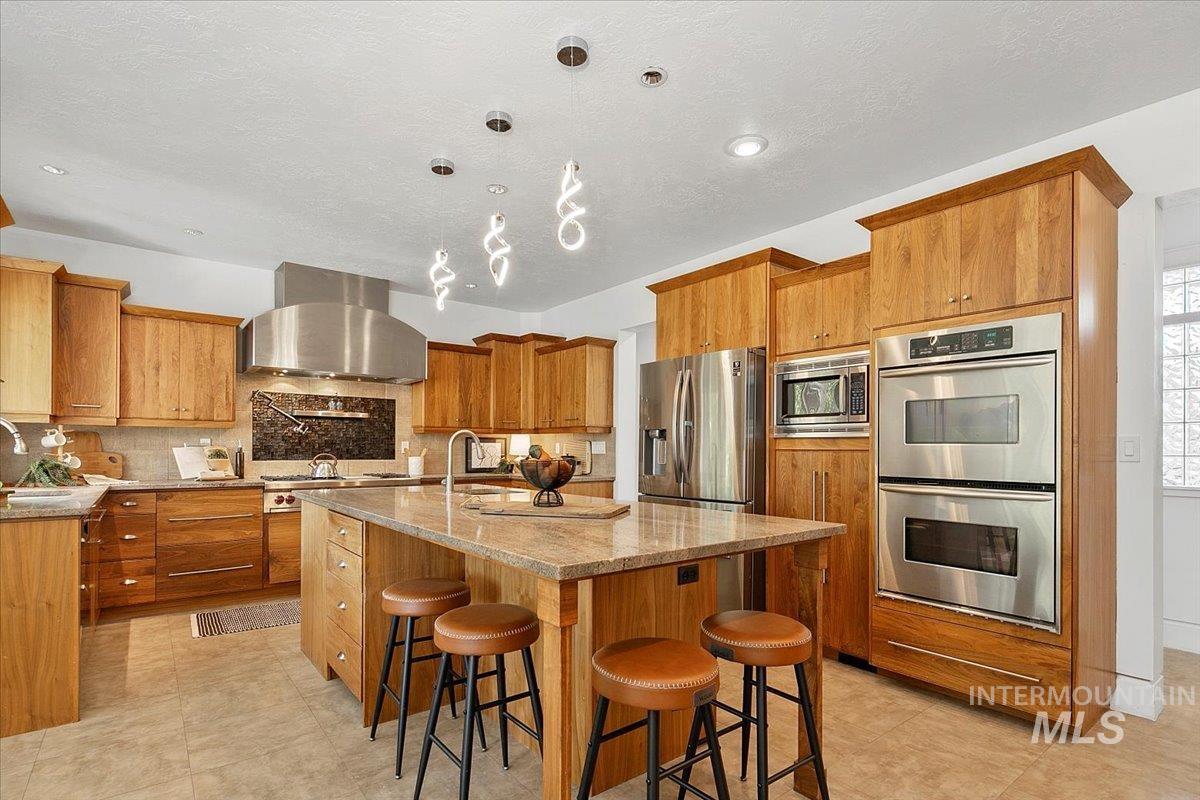 4154 W Morgan Creek Ct, Eagle, Idaho 83616, 6 Bedrooms, 5.5 Bathrooms, Residential For Sale, Price $1,899,000, 98962117