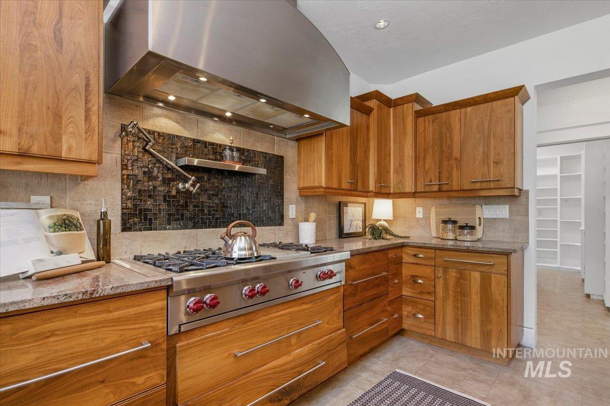 4154 W Morgan Creek Ct, Eagle, Idaho 83616, 6 Bedrooms, 5.5 Bathrooms, Residential For Sale, Price $1,899,000, 98962117