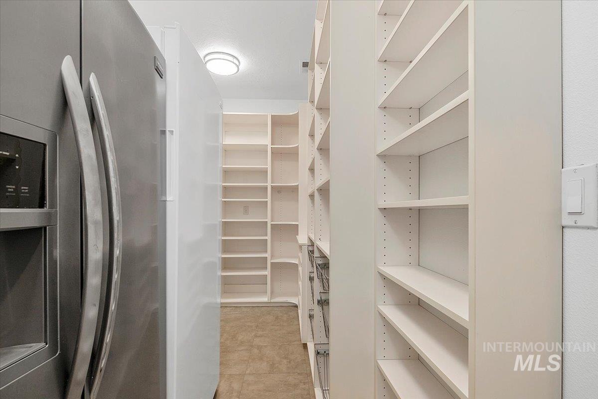 4154 W Morgan Creek Ct, Eagle, Idaho 83616, 6 Bedrooms, 5.5 Bathrooms, Residential For Sale, Price $1,899,000, 98962117