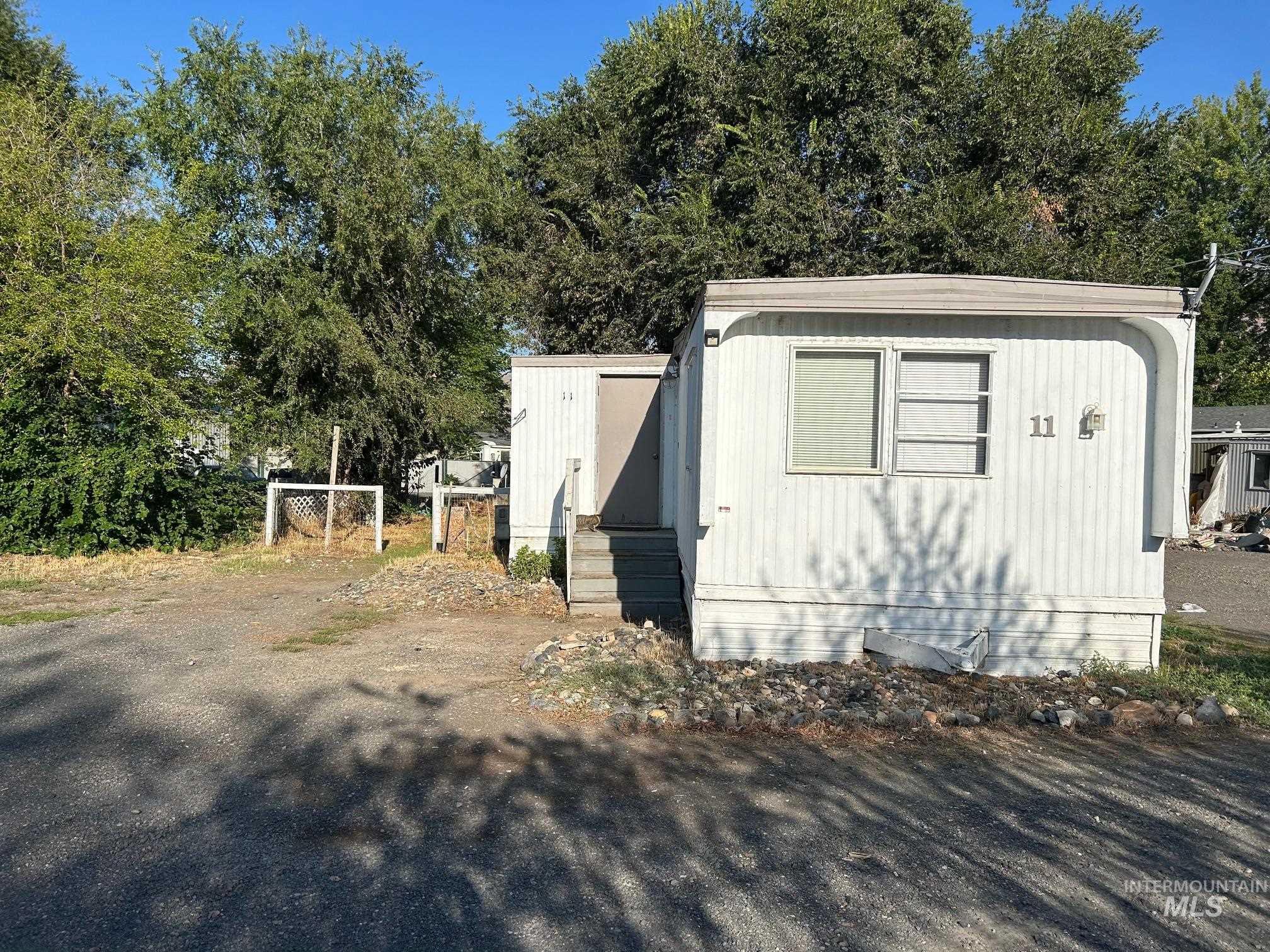 1383 Fair Street, Clarkston, Washington 99403, 2 Bedrooms, 1 Bathroom, Residential For Sale, Price $41,500,MLS 98962118