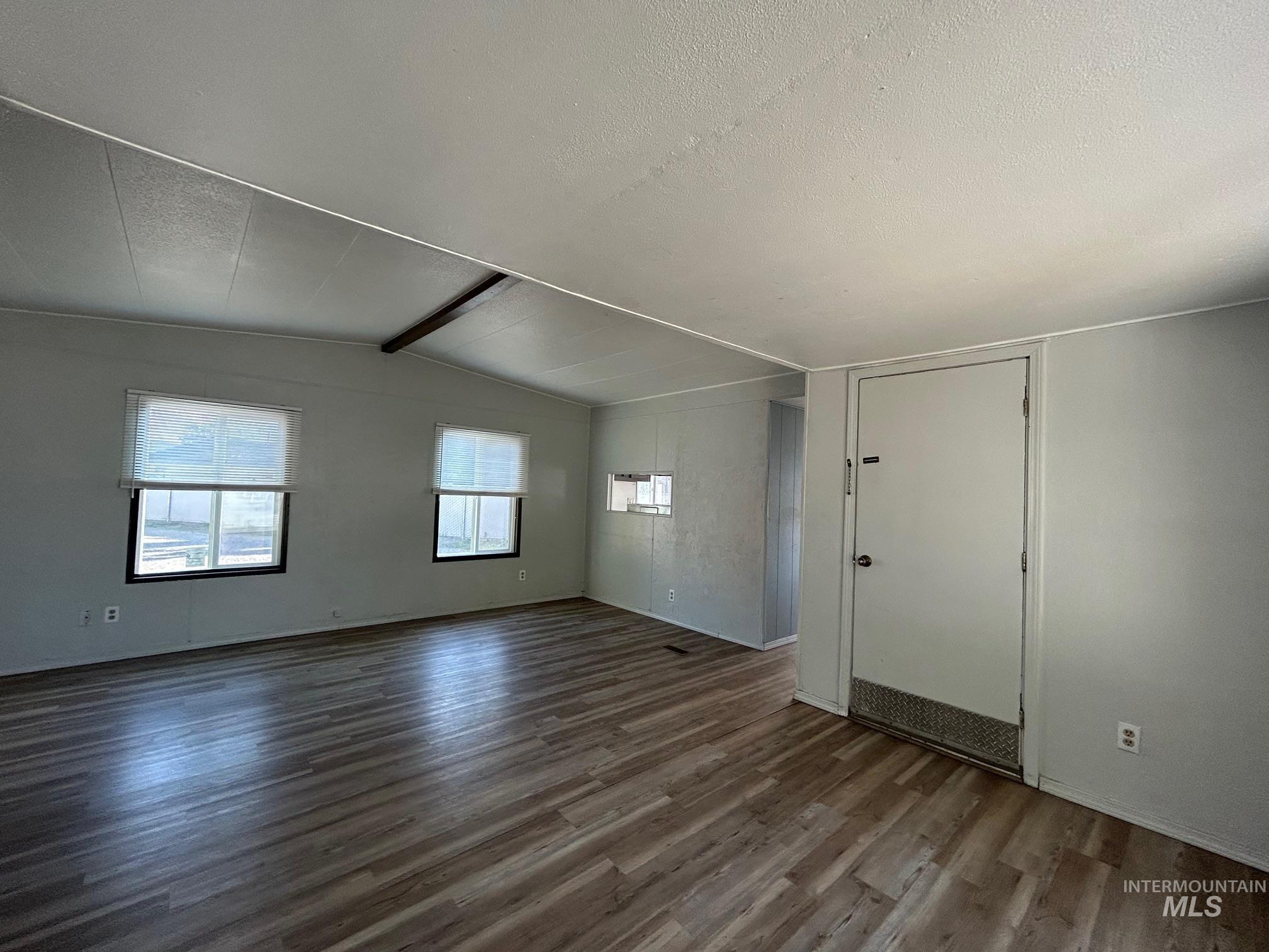 1383 Fair Street, Clarkston, Washington 99403, 2 Bedrooms, 1 Bathroom, Residential For Sale, Price $45,000, 98962118