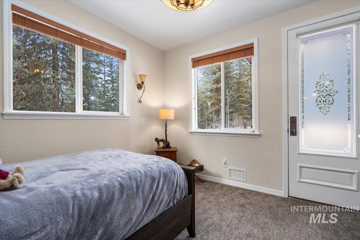 1640 Forest Trails Drive, McCall, Idaho 83638, 3 Bedrooms, 3 Bathrooms, Residential For Sale, Price $889,750,MLS 98962145