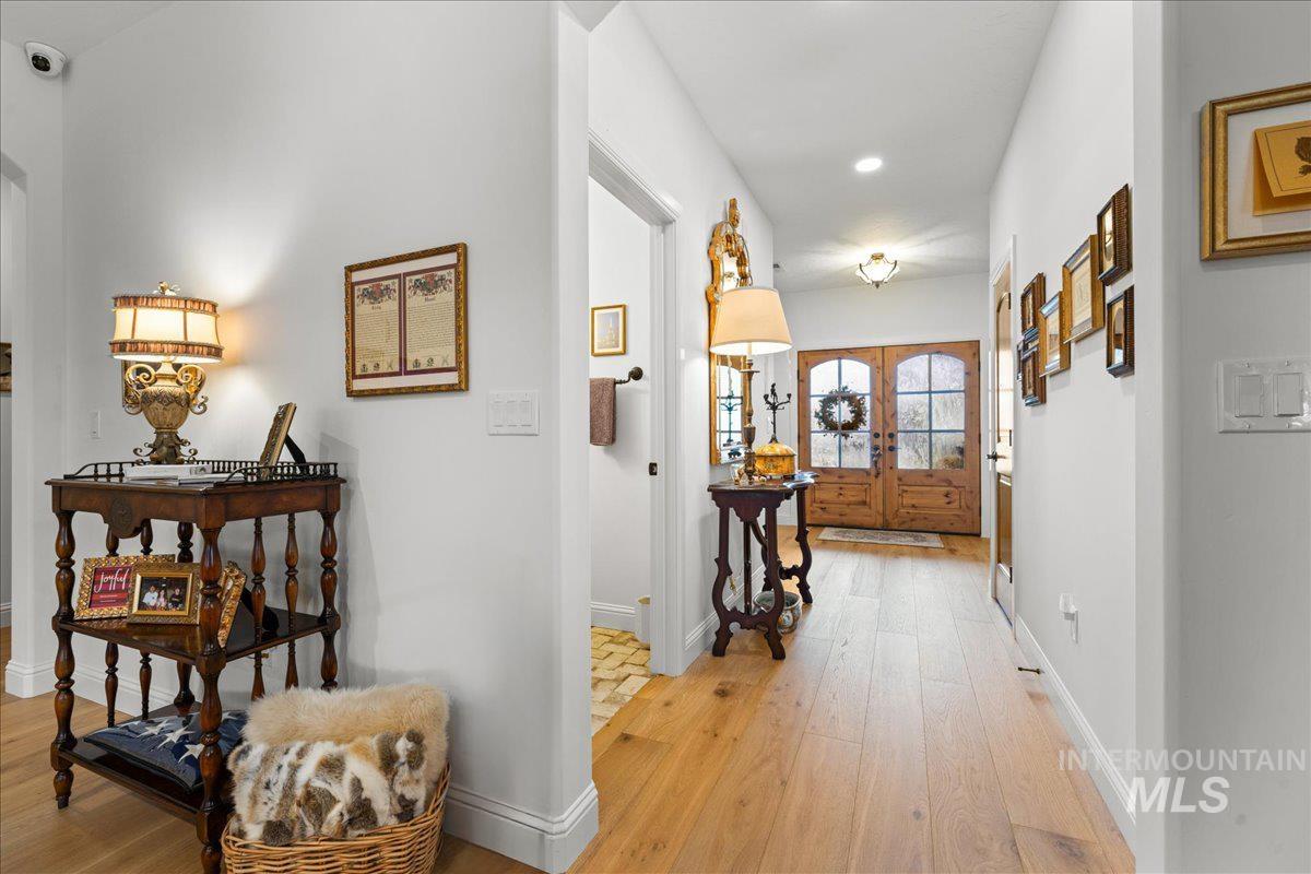 2016 E Mainacht St, Meridian, Idaho 83642, 3 Bedrooms, 2.5 Bathrooms, Residential For Sale, Price $775,000, 98962148