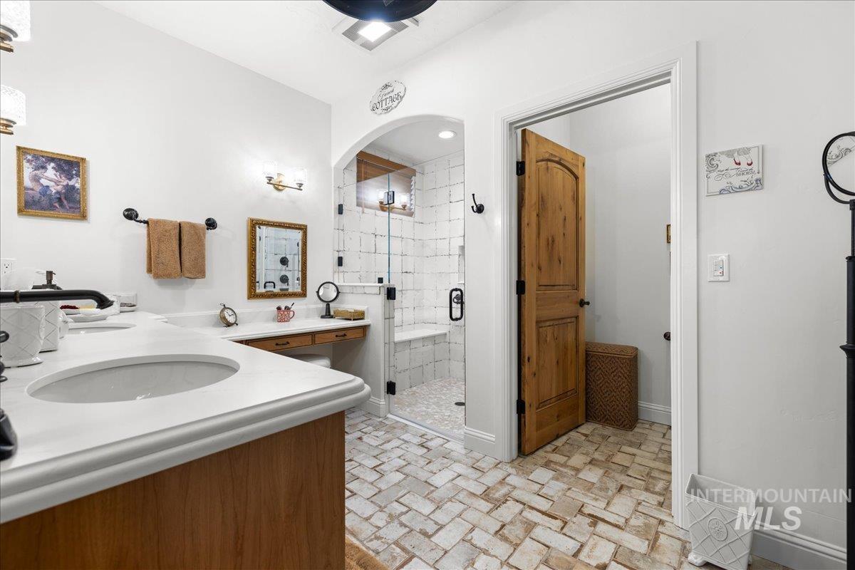 2016 E Mainacht St, Meridian, Idaho 83642, 3 Bedrooms, 2.5 Bathrooms, Residential For Sale, Price $775,000, 98962148