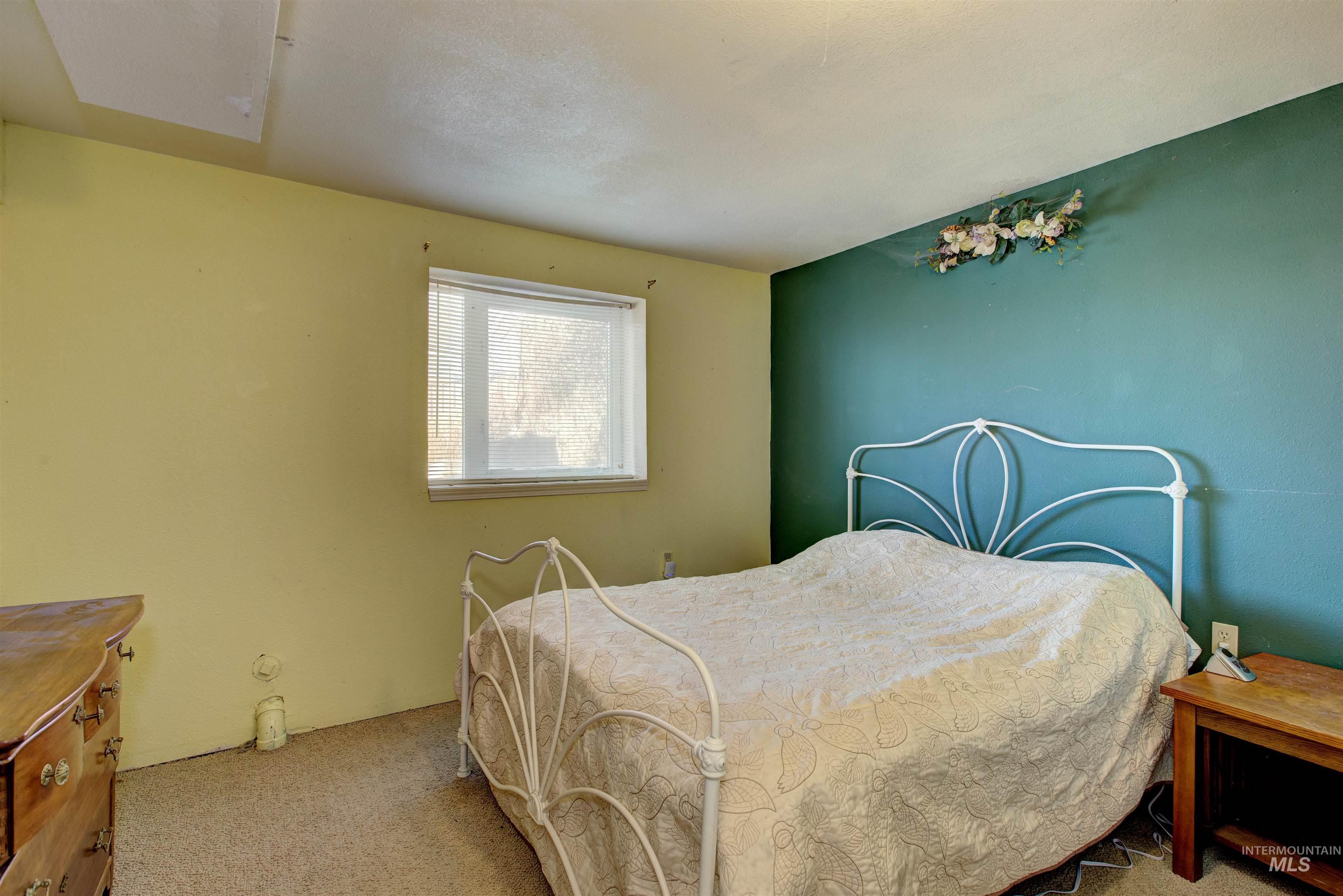 695 Totem Dr, Weiser, Idaho 83672, 4 Bedrooms, 2.5 Bathrooms, Residential For Sale, Price $480,000, 98962152