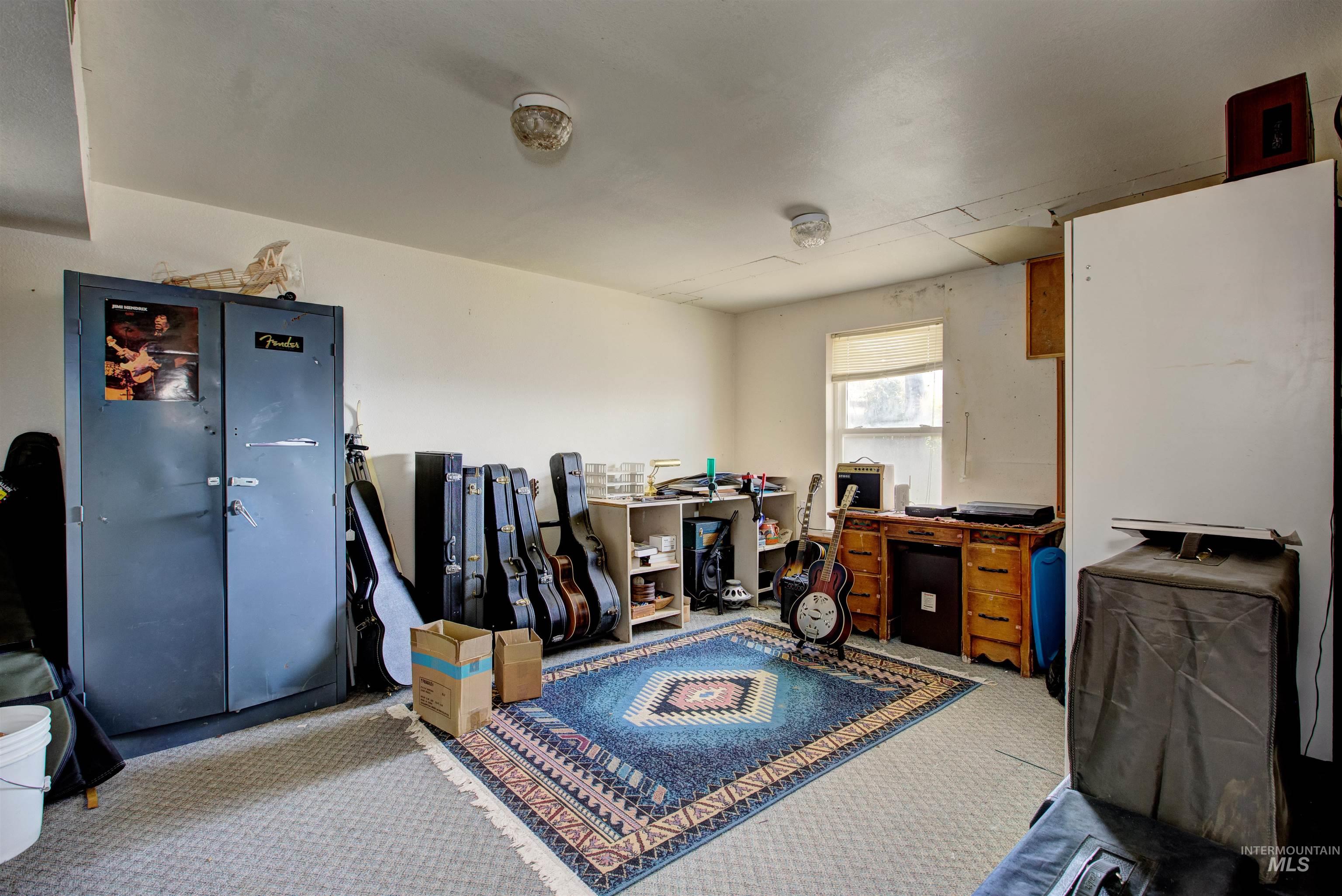 695 Totem Dr, Weiser, Idaho 83672, 4 Bedrooms, 2.5 Bathrooms, Residential For Sale, Price $480,000, 98962152