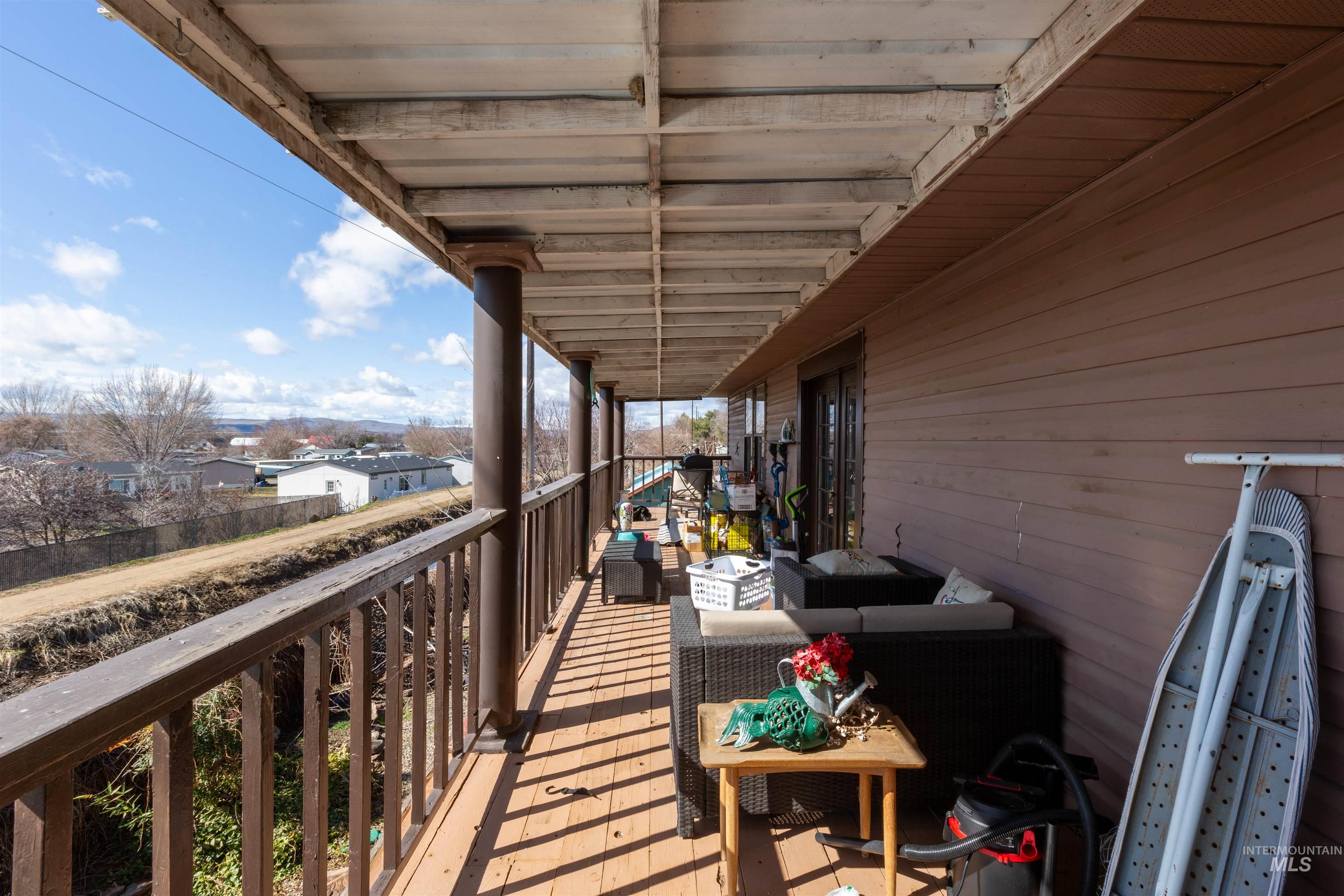 695 Totem Dr, Weiser, Idaho 83672, 4 Bedrooms, 2.5 Bathrooms, Residential For Sale, Price $480,000, 98962152