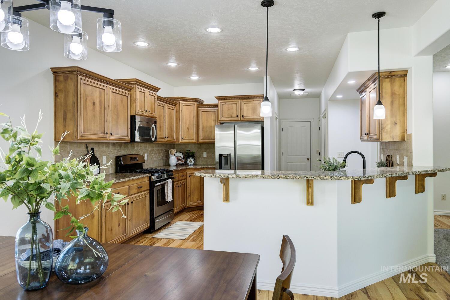 2430 N O'Conner Ave., Meridian, Idaho 83646, 6 Bedrooms, 4 Bathrooms, Residential For Sale, Price $919,800,MLS 98962226