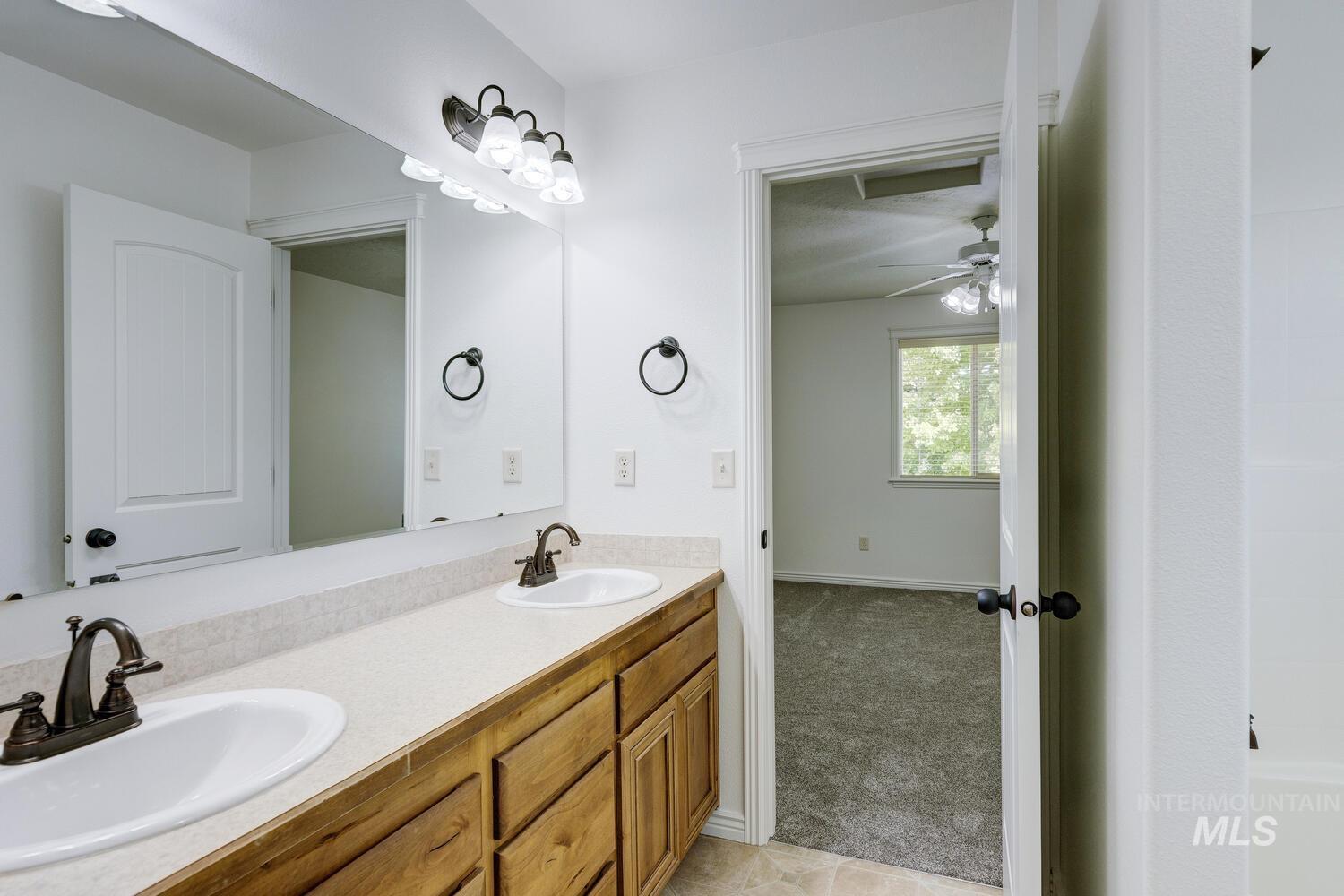 2430 N O'Conner Ave., Meridian, Idaho 83646, 6 Bedrooms, 4 Bathrooms, Residential For Sale, Price $919,800,MLS 98962226