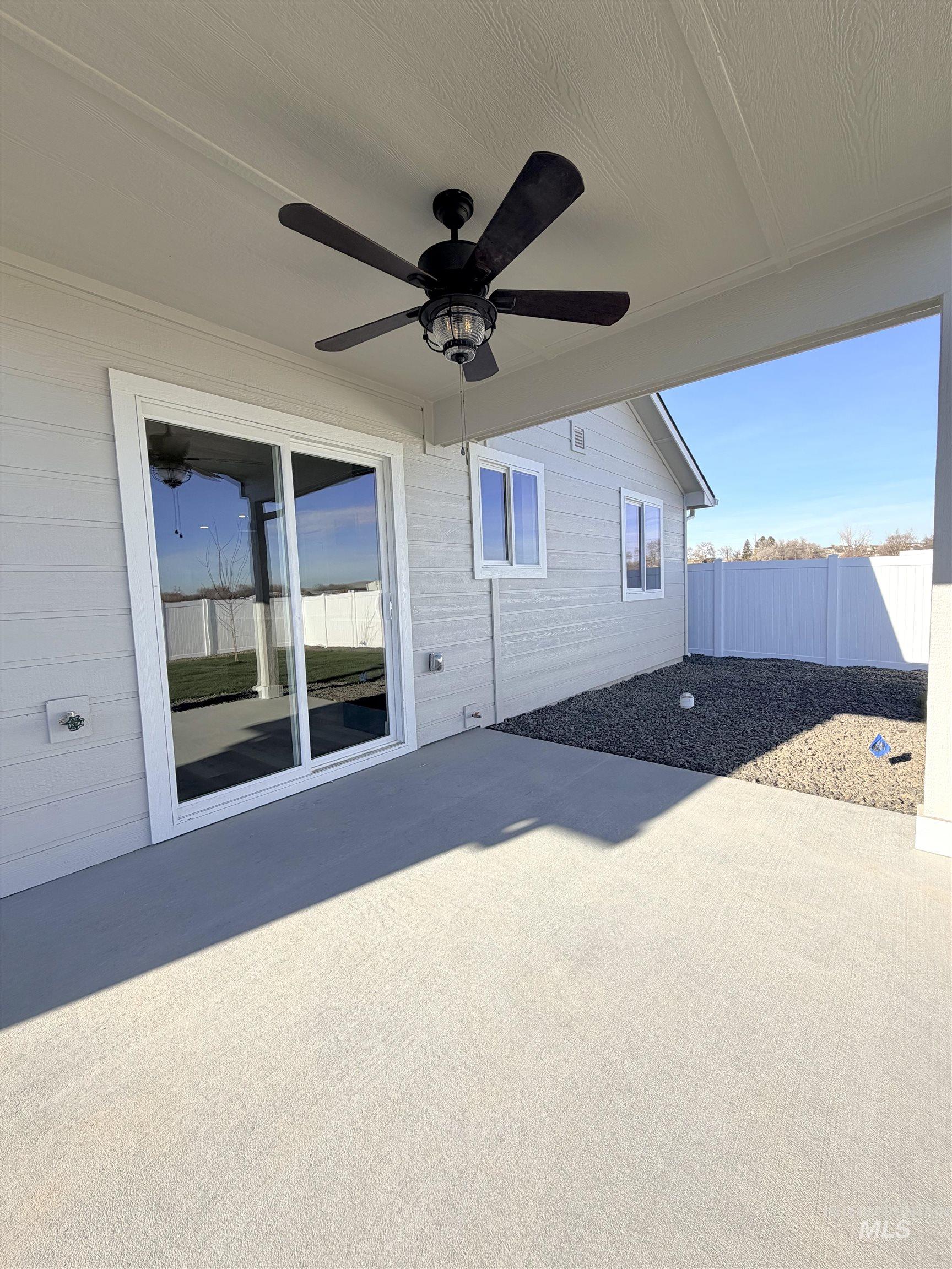 250 Elm St N, Vale, Oregon 97918, 3 Bedrooms, 2 Bathrooms, Residential For Sale, Price $296,700,MLS 98962238