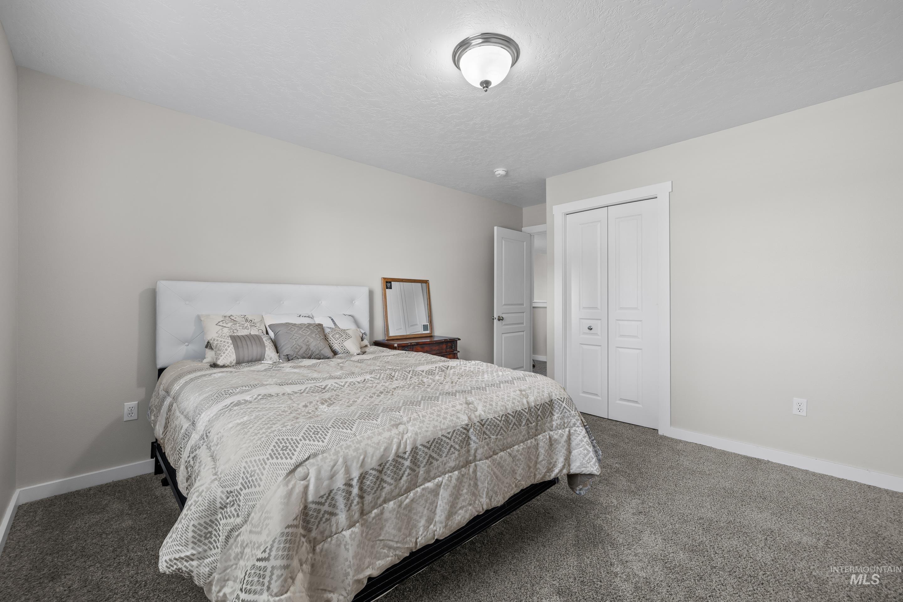 2145 W Quilceda, Kuna, Idaho 83634, 5 Bedrooms, 2.5 Bathrooms, Residential For Sale, Price $522,000,MLS 98962240