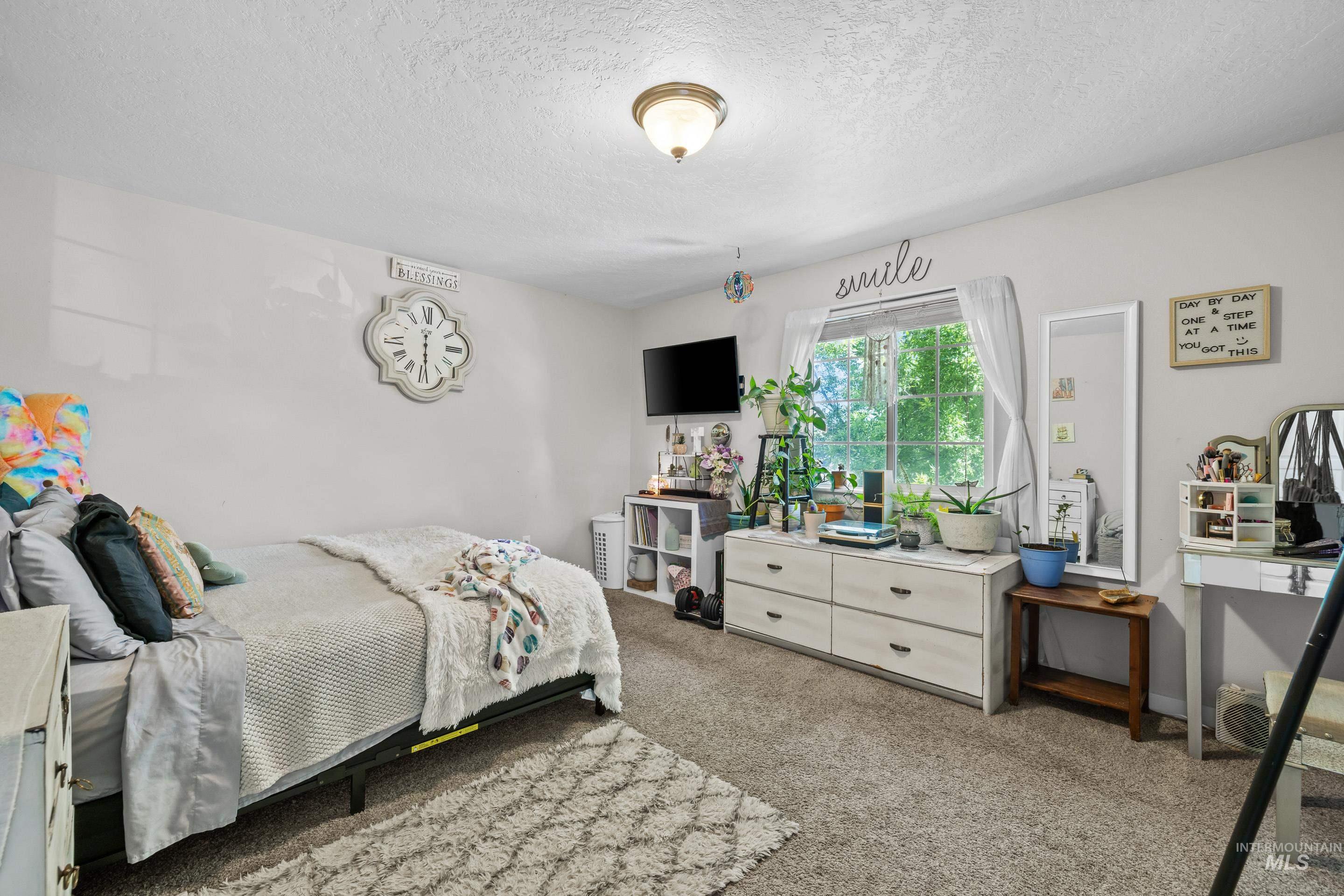 2145 W Quilceda, Kuna, Idaho 83634, 5 Bedrooms, 2.5 Bathrooms, Residential For Sale, Price $522,000,MLS 98962240