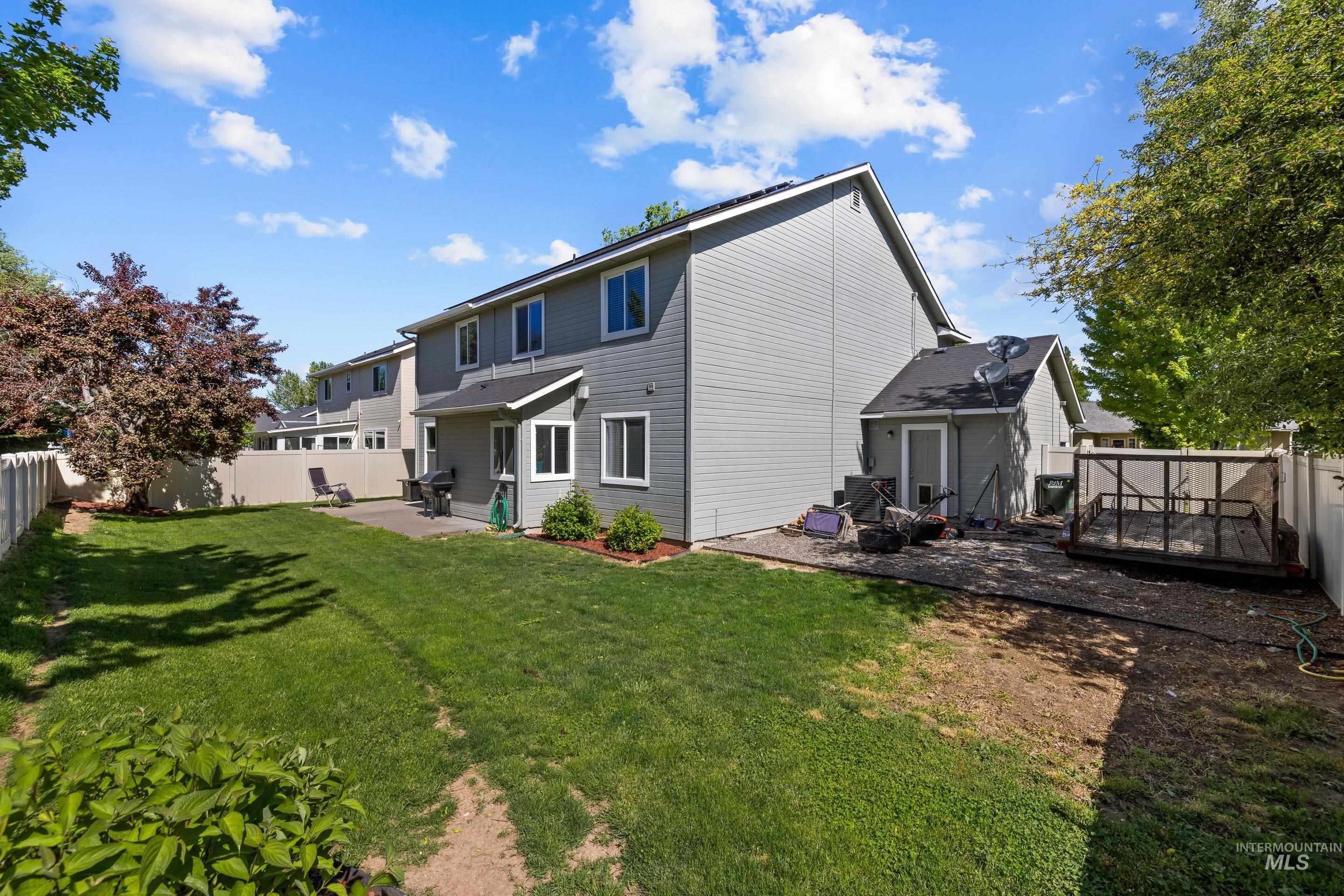 2145 W Quilceda, Kuna, Idaho 83634, 5 Bedrooms, 2.5 Bathrooms, Residential For Sale, Price $522,000,MLS 98962240