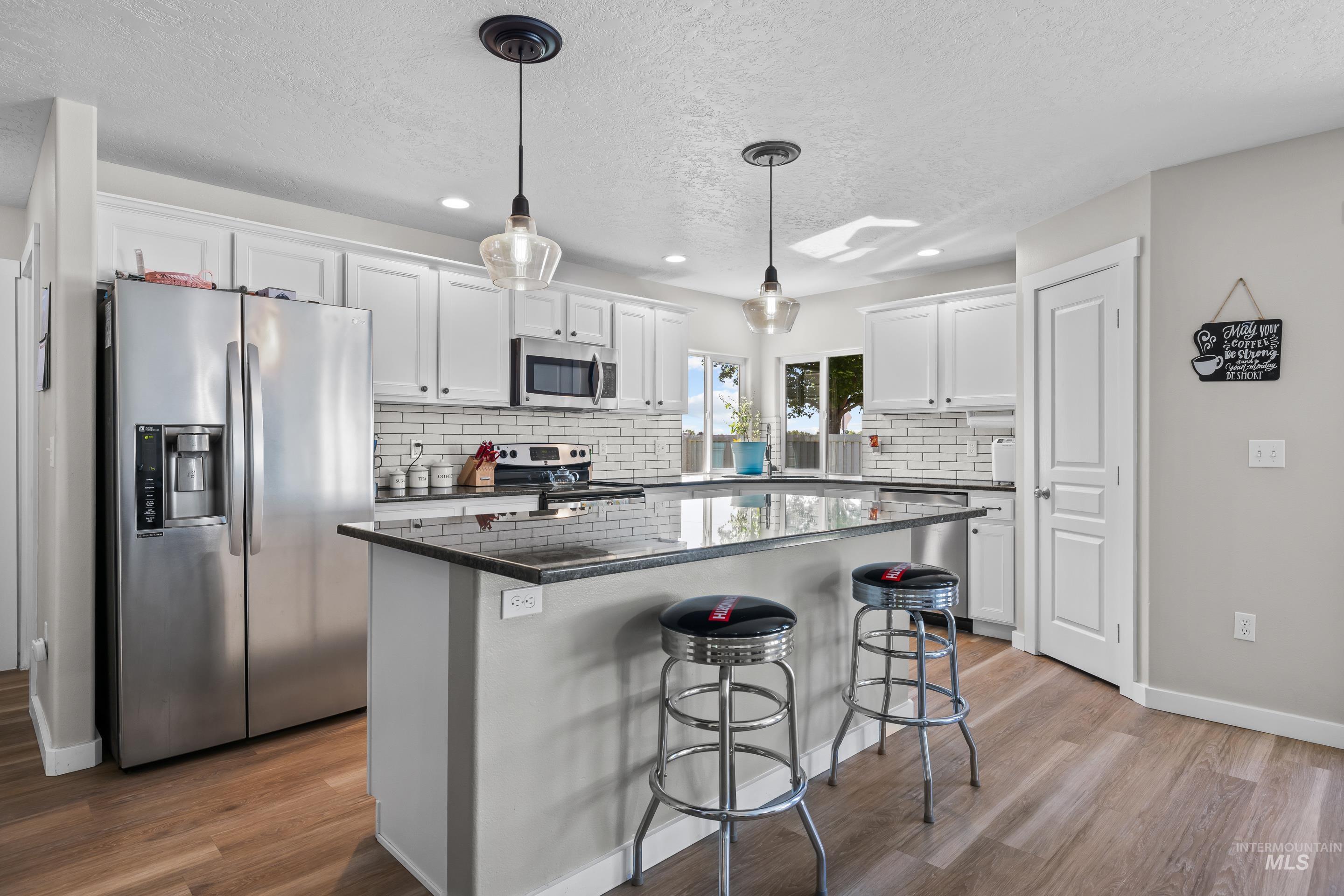 2145 W Quilceda, Kuna, Idaho 83634, 5 Bedrooms, 2.5 Bathrooms, Residential For Sale, Price $522,000,MLS 98962240