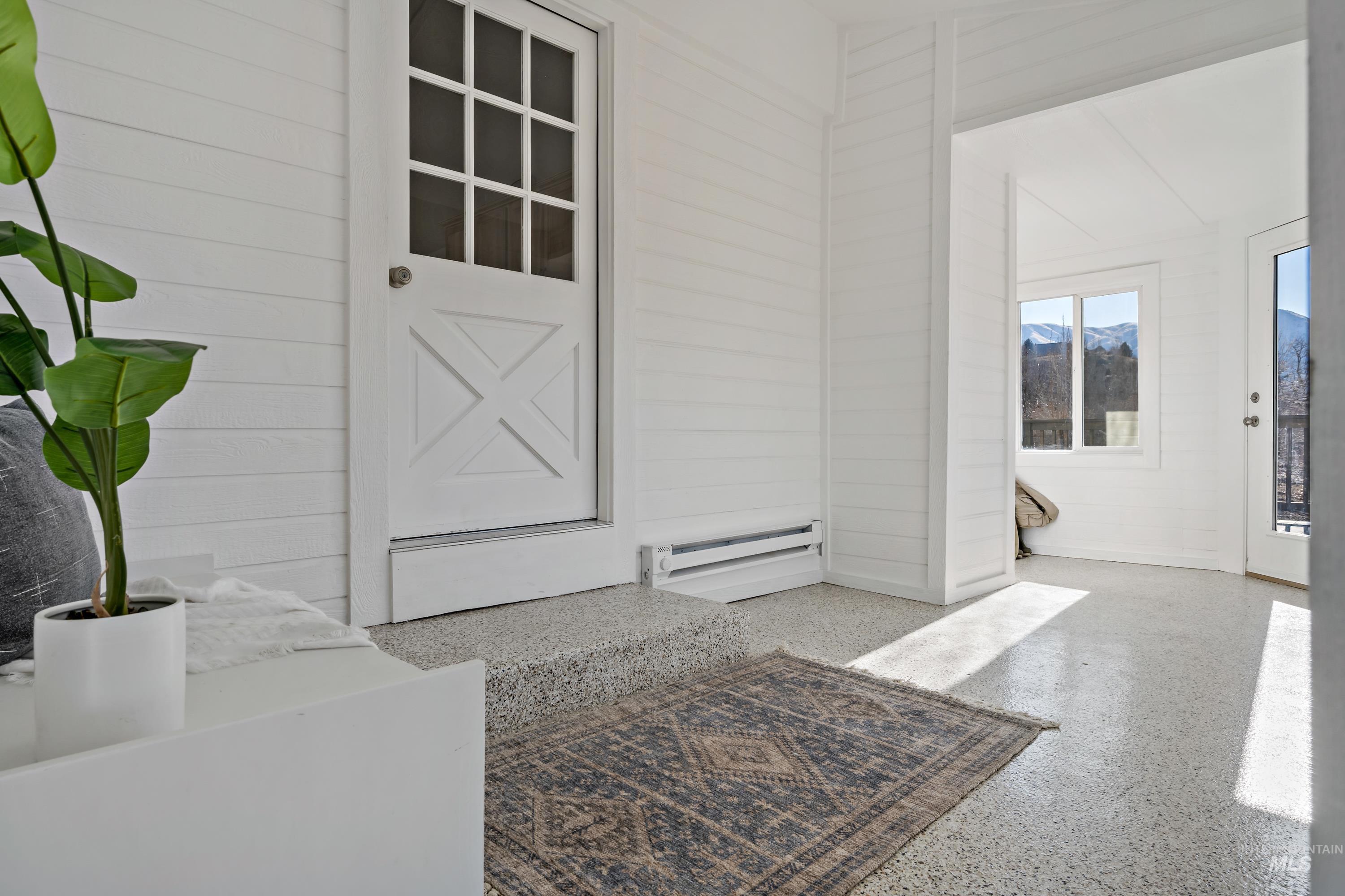 115 Payette River Ave, Horseshoe Bend, Idaho 83629, 4 Bedrooms, 3 Bathrooms, Residential For Sale, Price $659,000,MLS 98962242