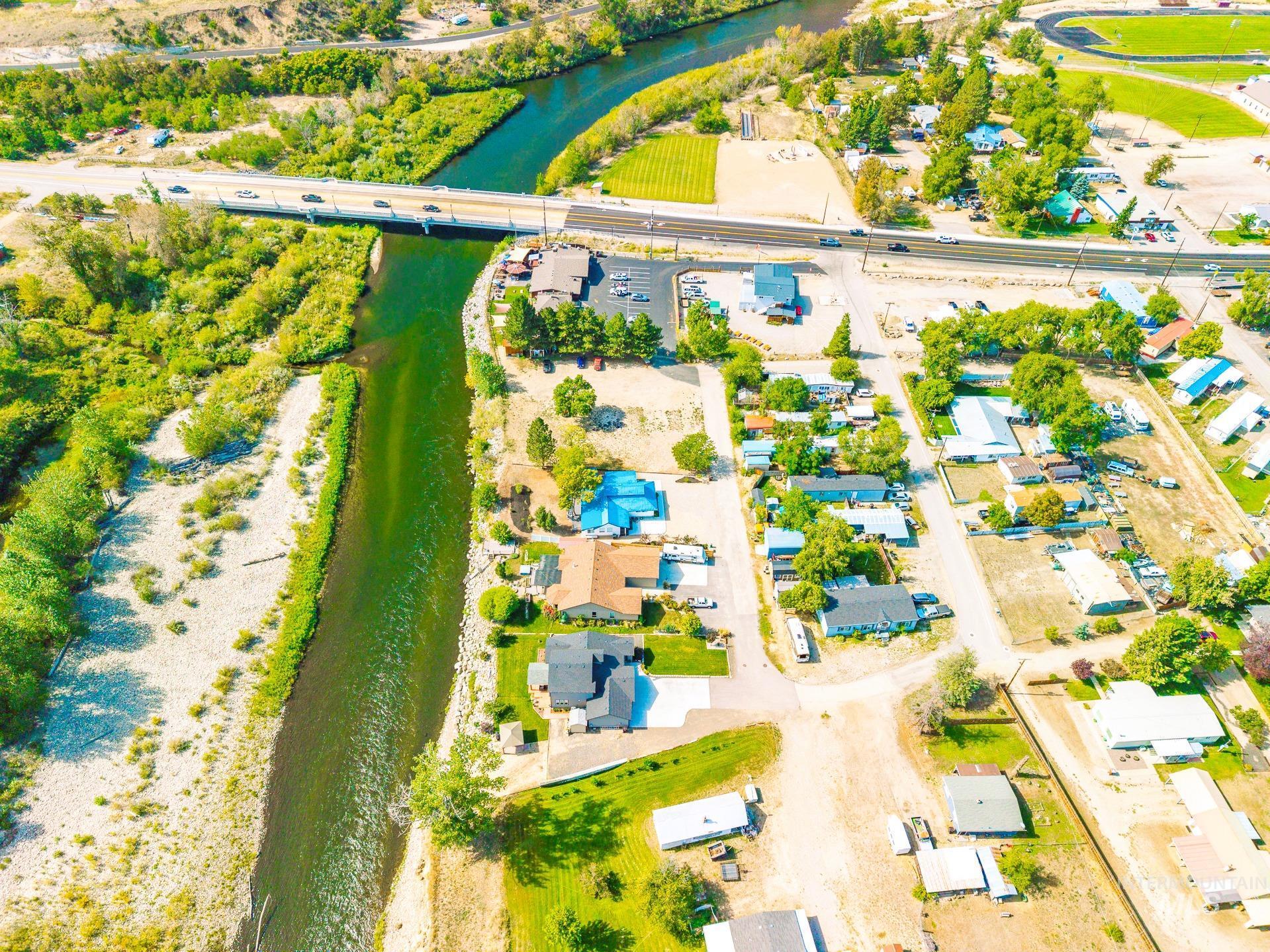 115 Payette River Ave, Horseshoe Bend, Idaho 83629, 4 Bedrooms, 3 Bathrooms, Residential For Sale, Price $659,000,MLS 98962242