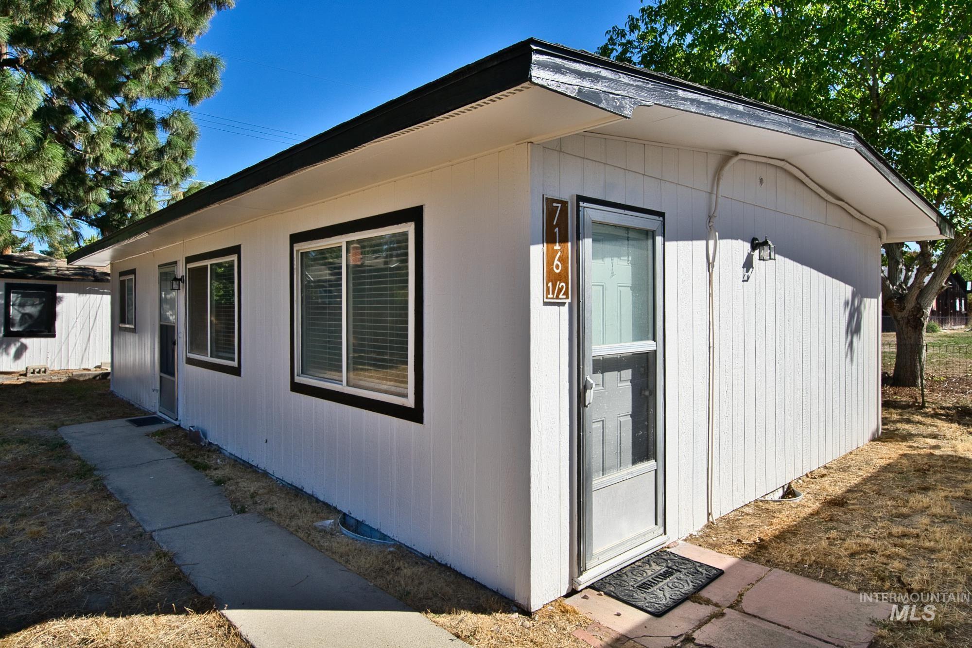 716 W Linden St., Boise, Idaho 83706, 4 Bedrooms, 1 Bathroom, Residential Income For Sale, Price $629,900,MLS 98962265