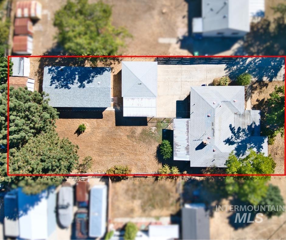 716 W Linden St., Boise, Idaho 83706, 4 Bedrooms, 1 Bathroom, Residential Income For Sale, Price $629,900,MLS 98962265