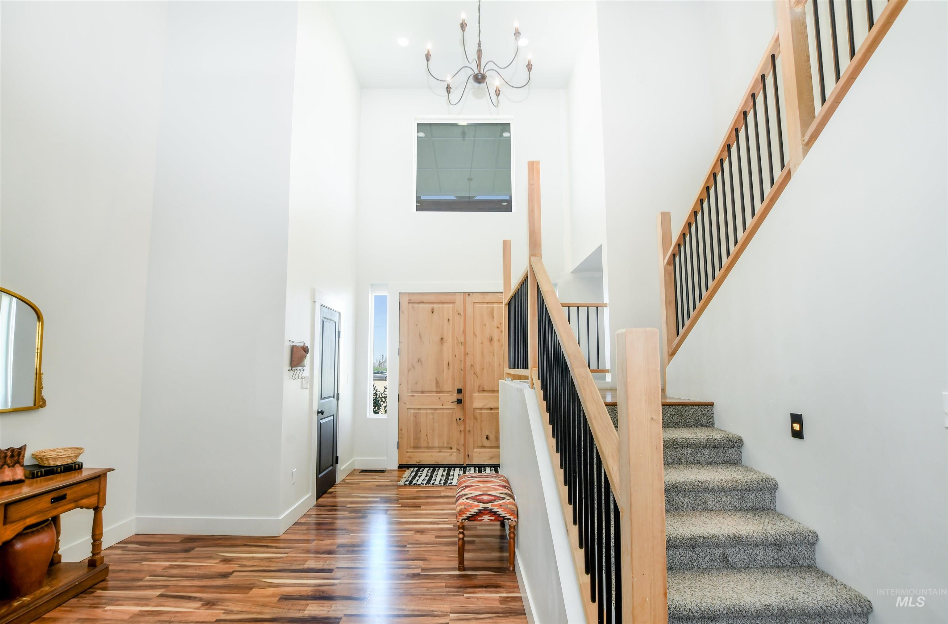 6141 E Toon Ln, Kuna, Idaho 83634, 7 Bedrooms, 5 Bathrooms, Residential For Sale, Price $950,000,MLS 98962281