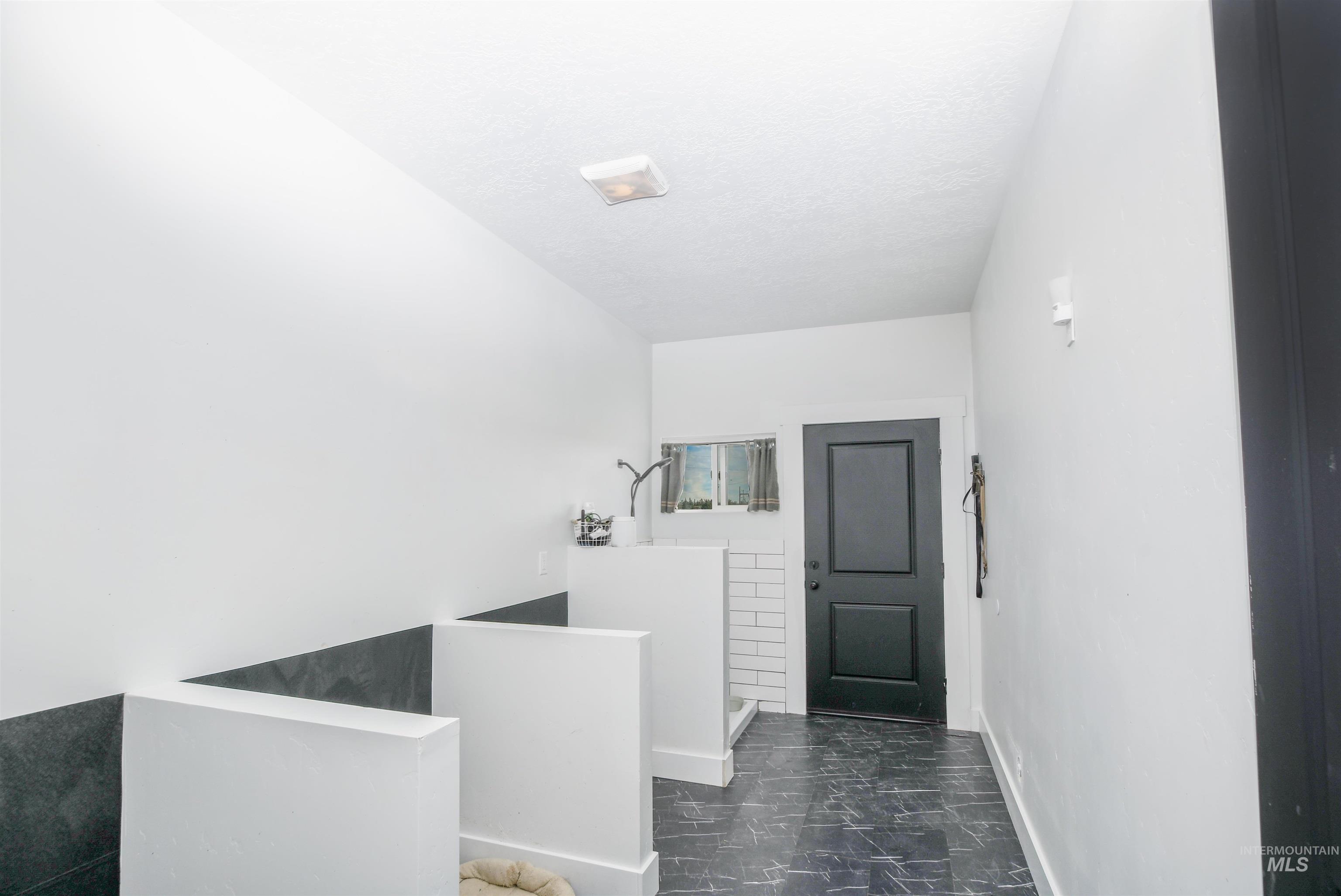 6141 E Toon Ln, Kuna, Idaho 83634, 7 Bedrooms, 5 Bathrooms, Residential For Sale, Price $950,000,MLS 98962281