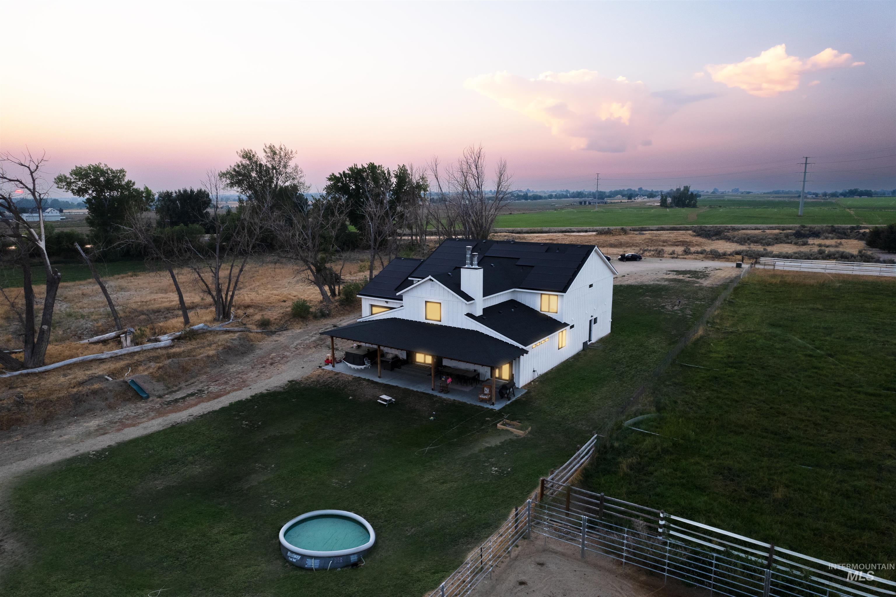 6141 E Toon Ln, Kuna, Idaho 83634, 7 Bedrooms, 5 Bathrooms, Residential For Sale, Price $950,000,MLS 98962281