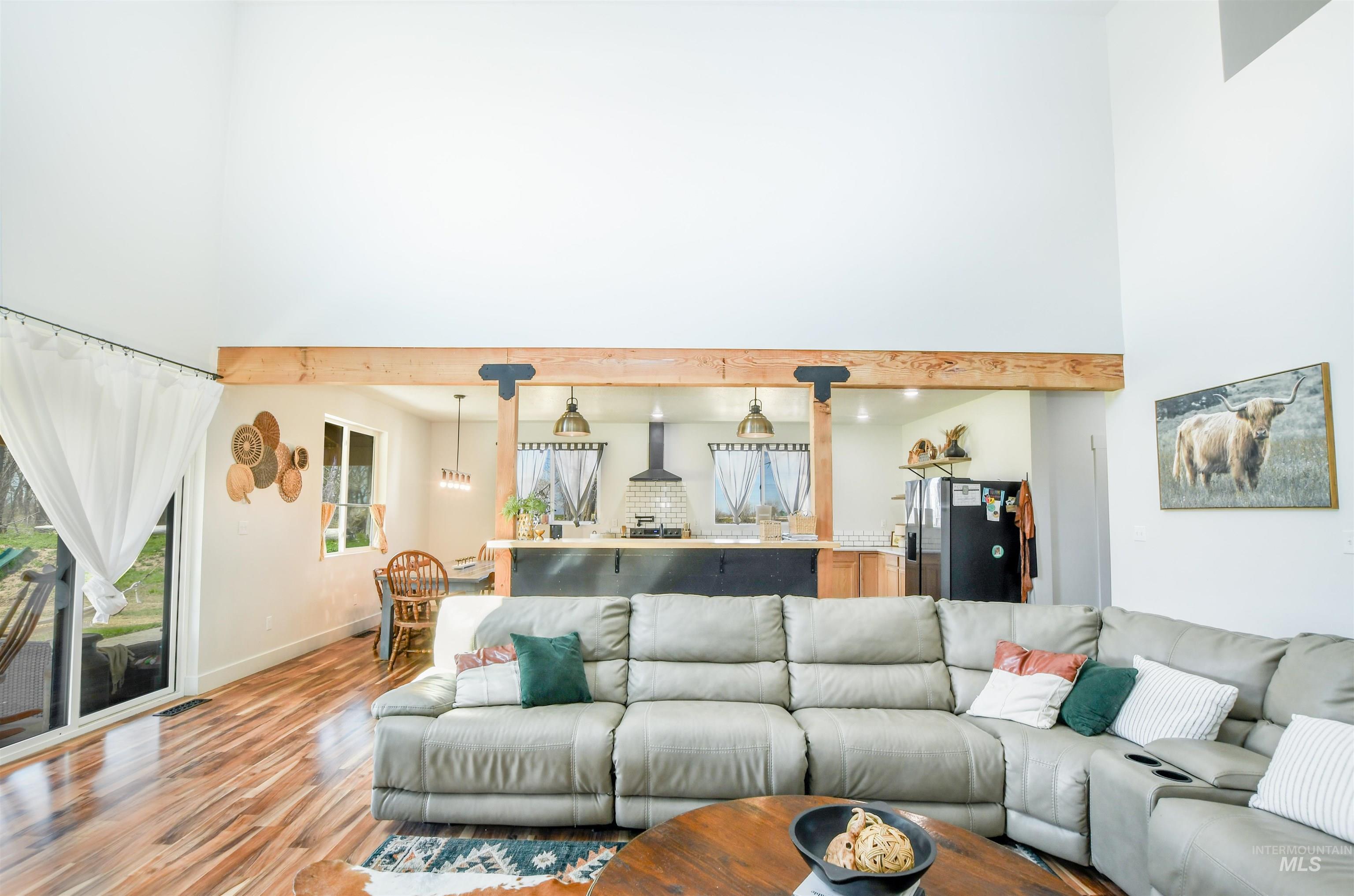 6141 E Toon Ln, Kuna, Idaho 83634, 7 Bedrooms, 5 Bathrooms, Residential For Sale, Price $950,000,MLS 98962281