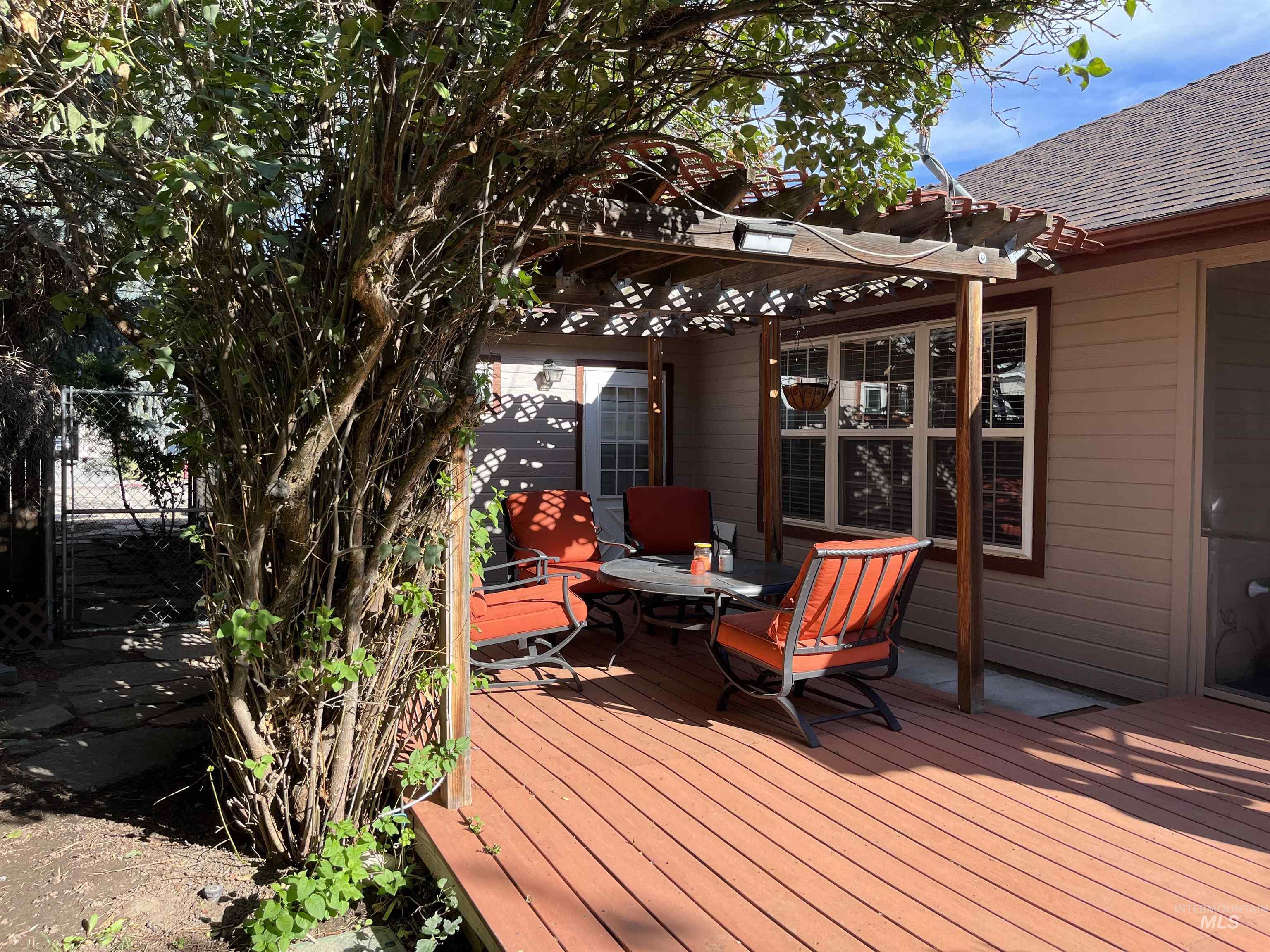 1785 Knight Court, Mountain Home, Idaho 83647, 4 Bedrooms, 3 Bathrooms, Residential For Sale, Price $410,000, 98962283