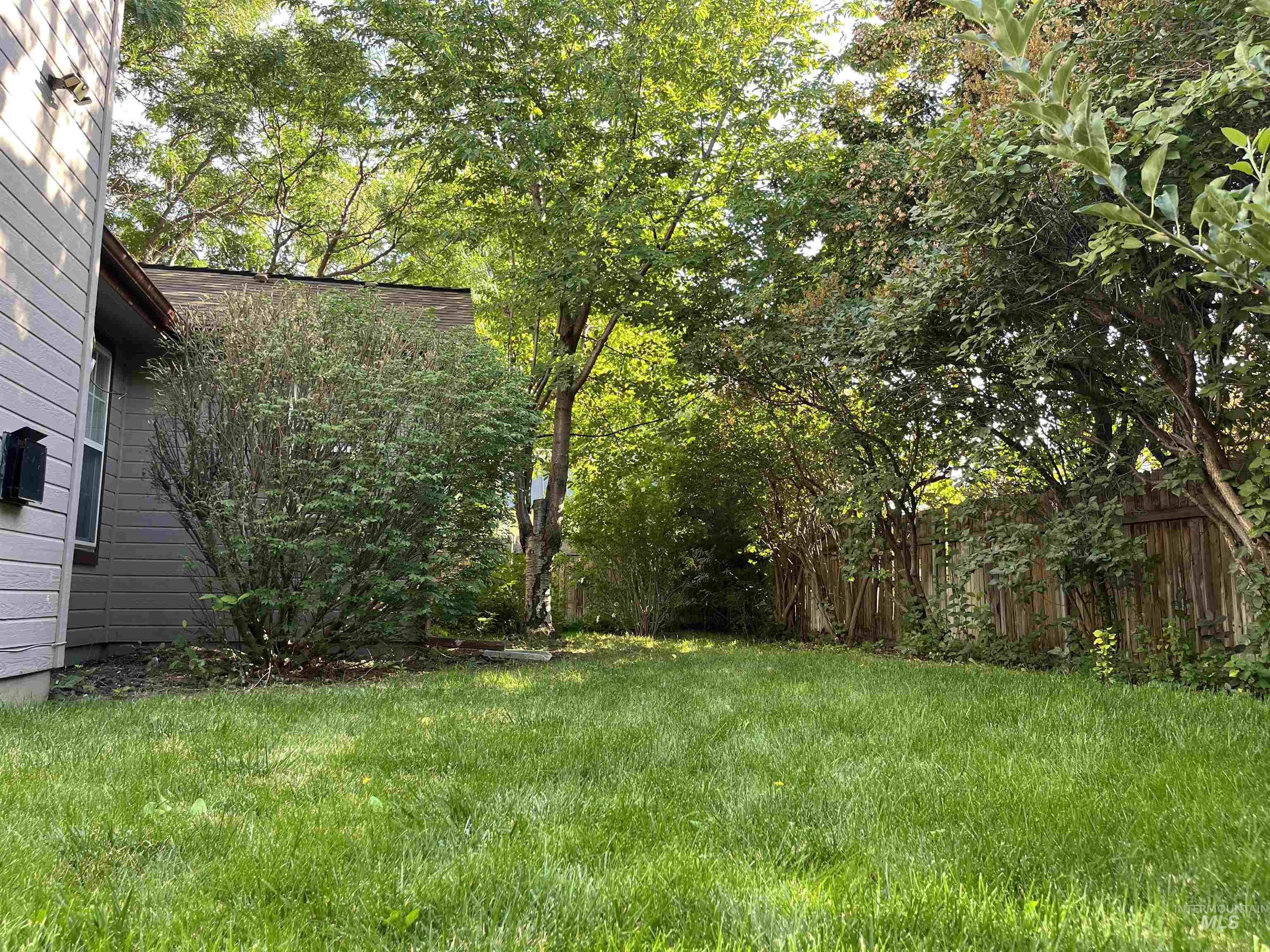 1785 Knight Court, Mountain Home, Idaho 83647, 4 Bedrooms, 3 Bathrooms, Residential For Sale, Price $410,000, 98962283