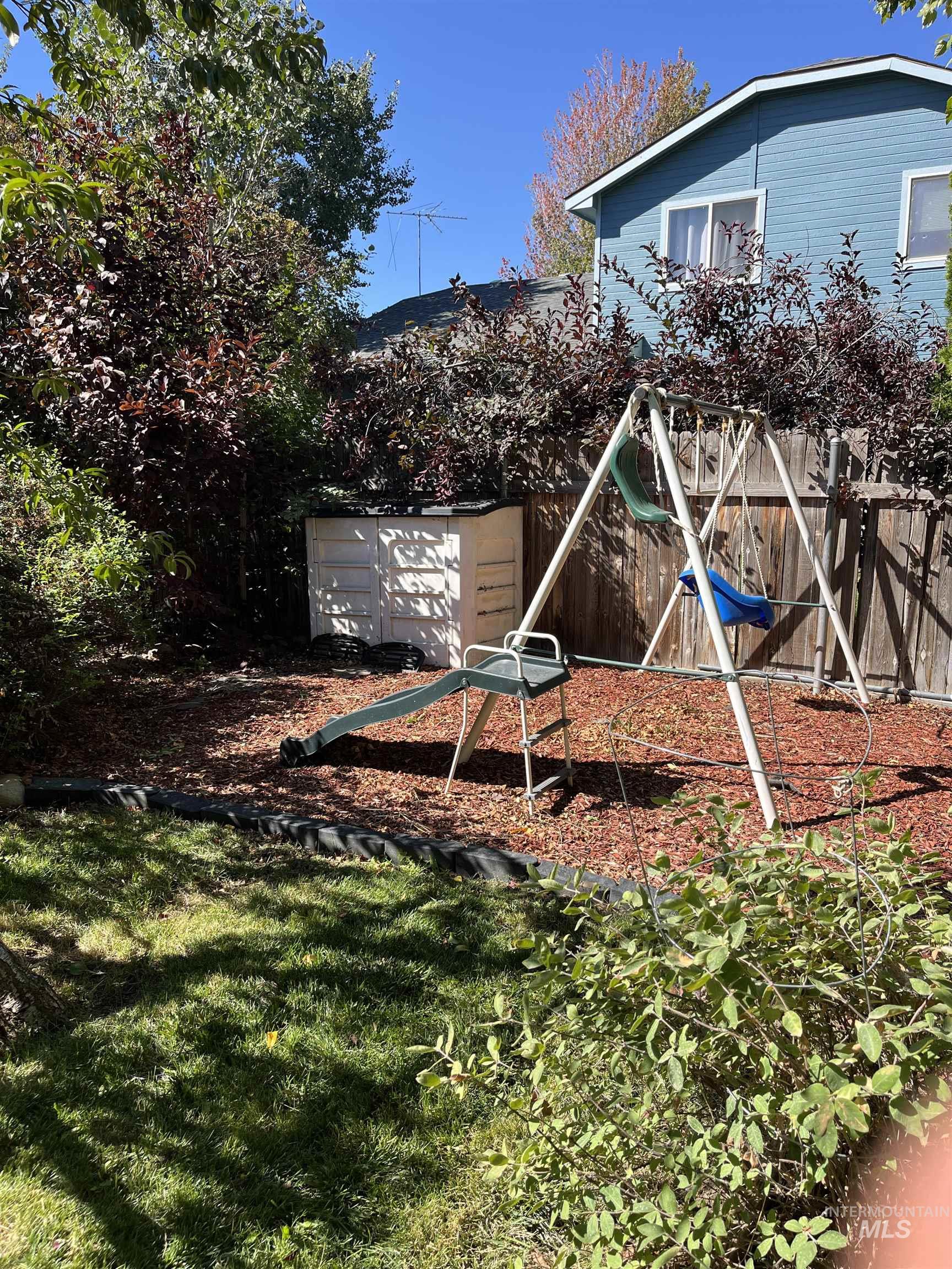 1785 Knight Court, Mountain Home, Idaho 83647, 4 Bedrooms, 3 Bathrooms, Residential For Sale, Price $410,000, 98962283