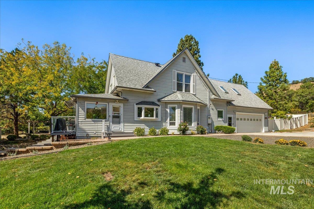 5611 W Hill Rd, Boise, Idaho 83703, 5 Bedrooms, 3 Bathrooms, Residential For Sale, Price $894,500, 98962287
