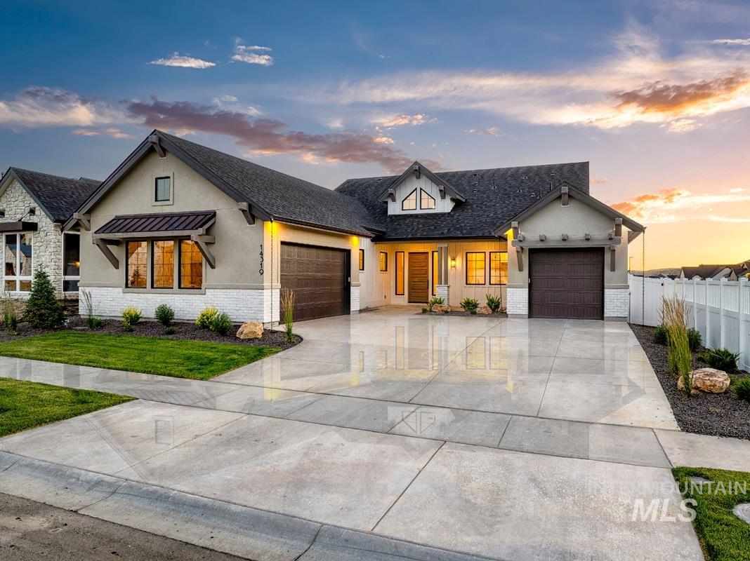 14319 N Goldfinch Ave, Boise, Idaho 83714, 3 Bedrooms, 2.5 Bathrooms, Residential For Sale, Price $1,099,900,MLS 98962302