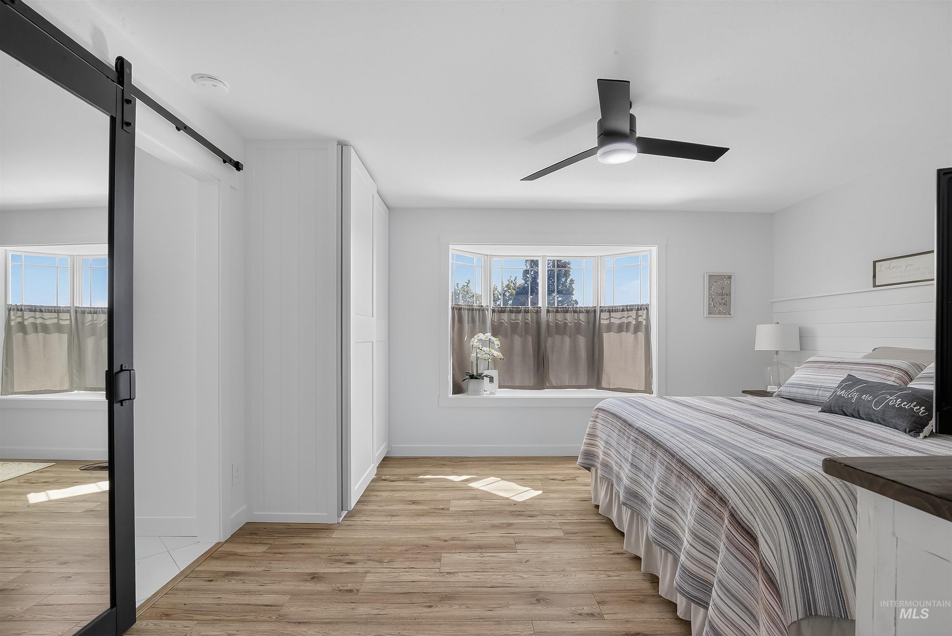 2335 Valleyview Ct., Clarkston, Washington 99403, 3 Bedrooms, 2.5 Bathrooms, Residential For Sale, Price $629,000,MLS 98962321