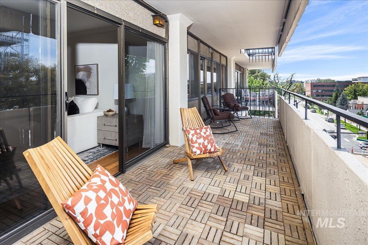 200 N 3rd, Boise, Idaho 83702, 2 Bedrooms, 1 Bathroom, Residential For Sale, Price $489,900, 98962345